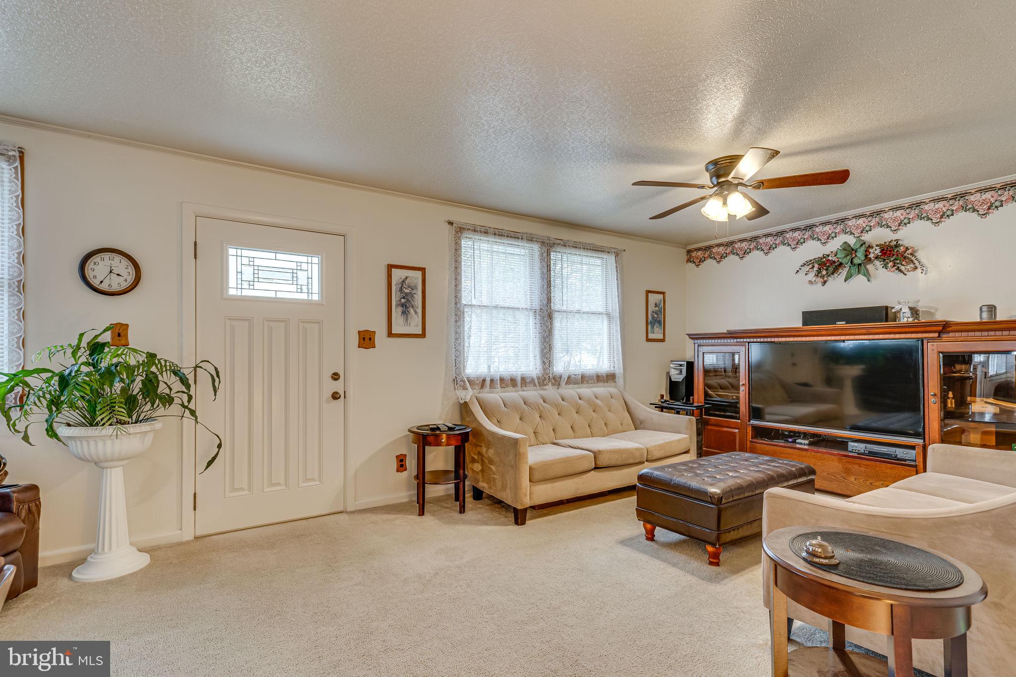 INDIAN HEAD MANOR - Residential