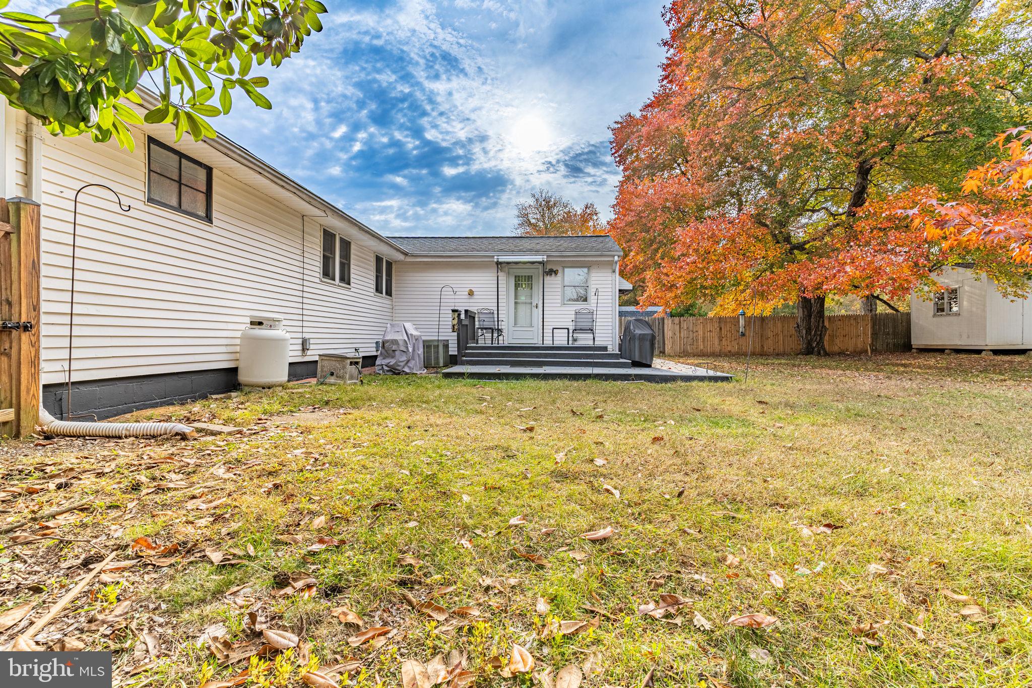 INDIAN HEAD MANOR - Residential