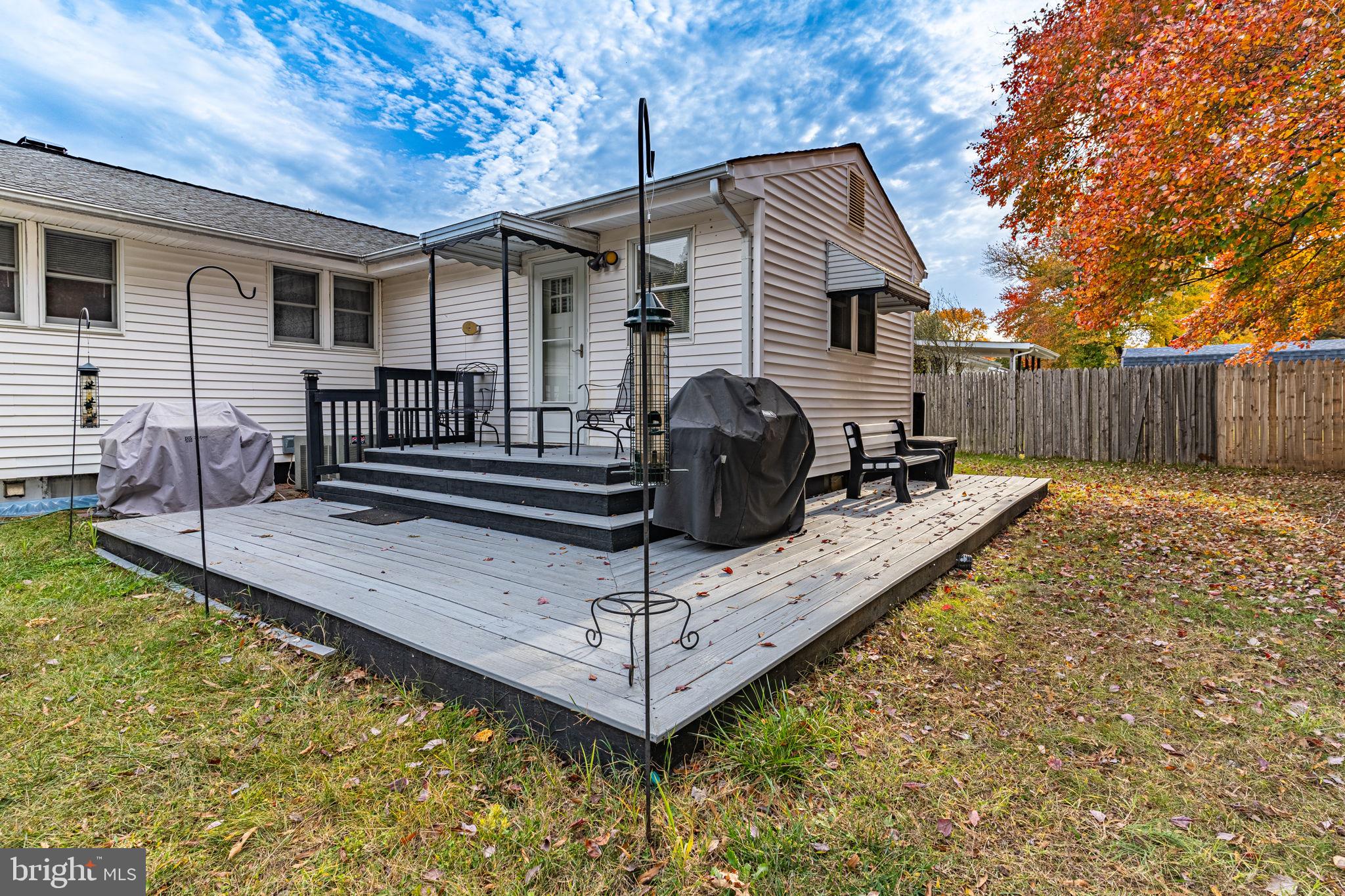 INDIAN HEAD MANOR - Residential