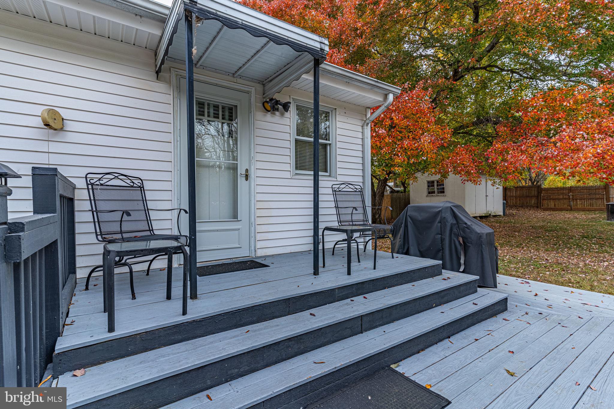 INDIAN HEAD MANOR - Residential