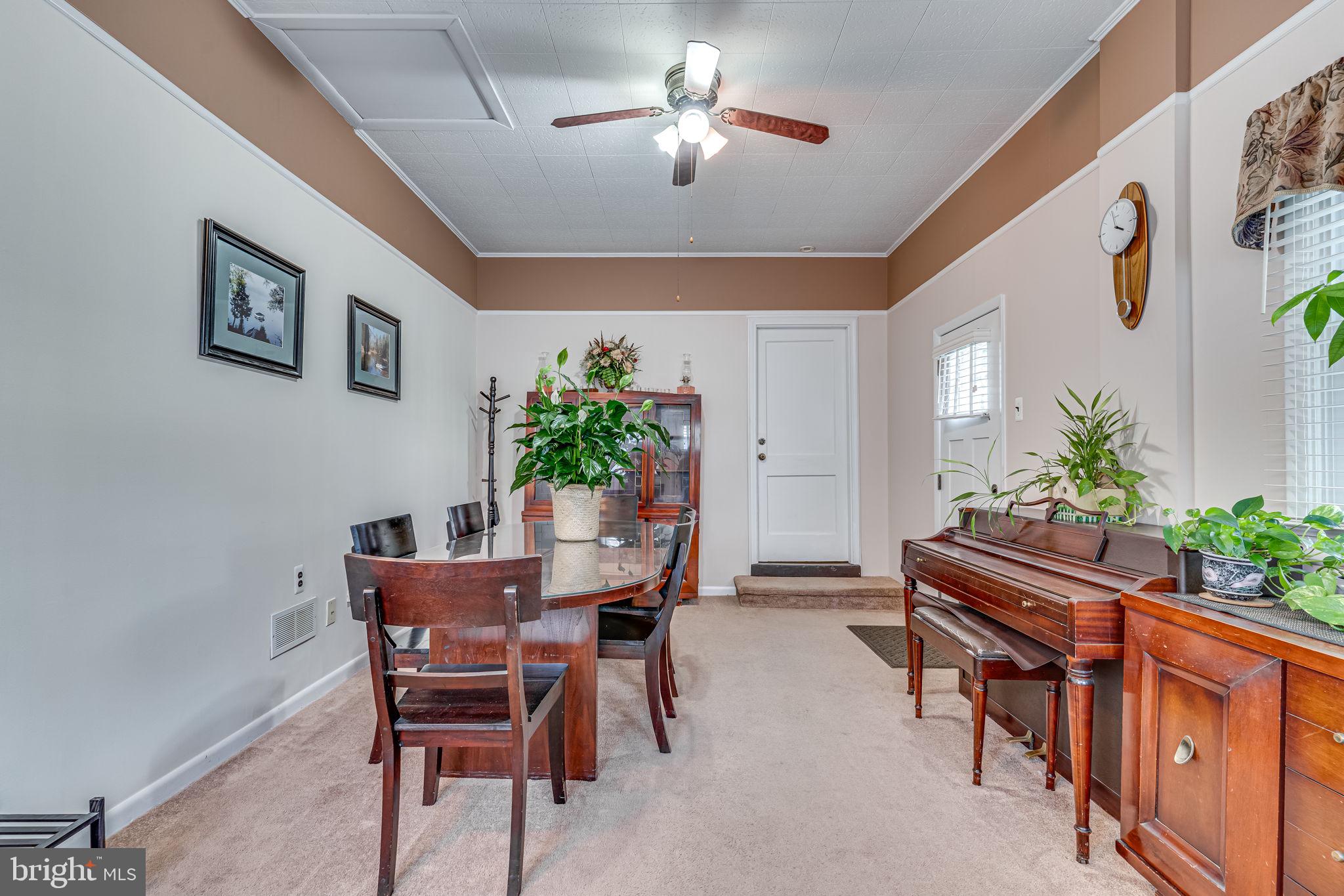 INDIAN HEAD MANOR - Residential