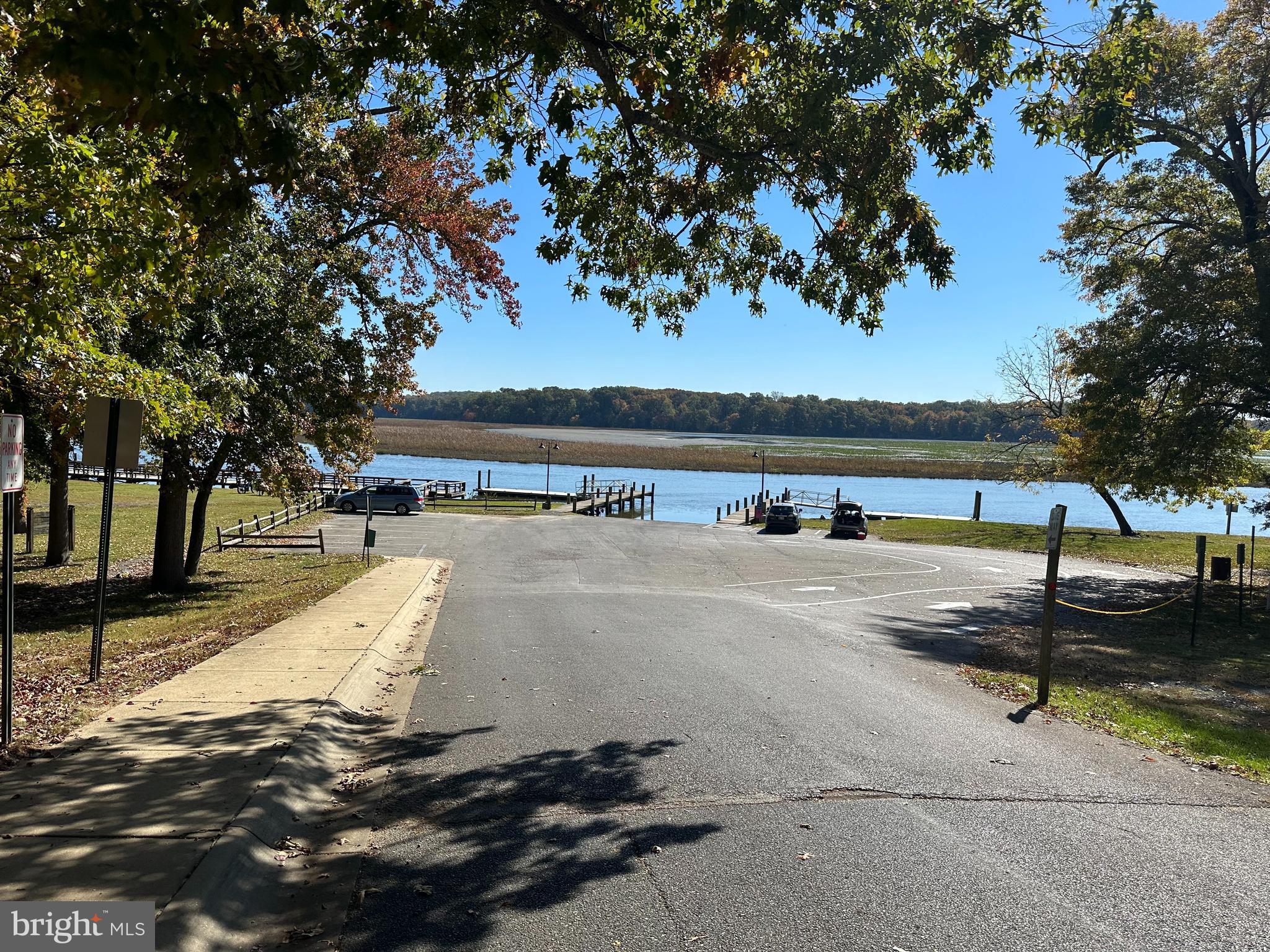INDIAN HEAD MANOR - Residential