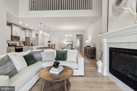 Condo For Sale - 1292 Treviso Bay<br/> James City County, WILLIAMSBURG, VA 23188