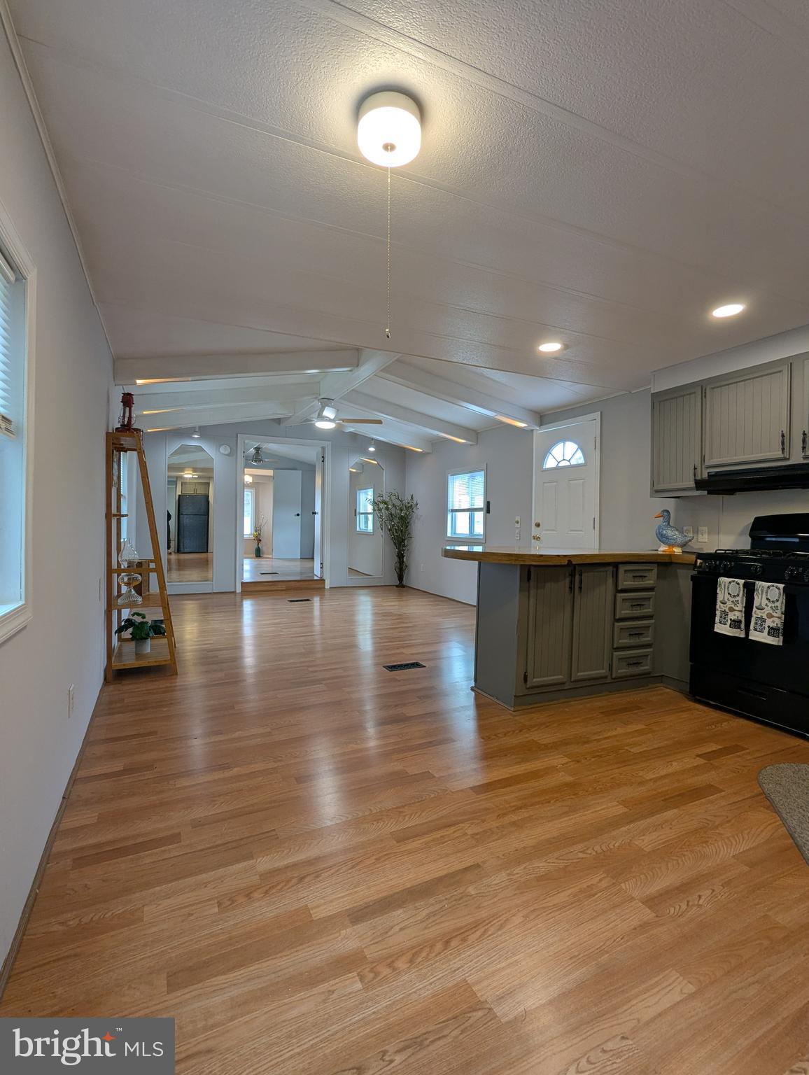 LIBERTY MOBILE HOME PARK - Residential