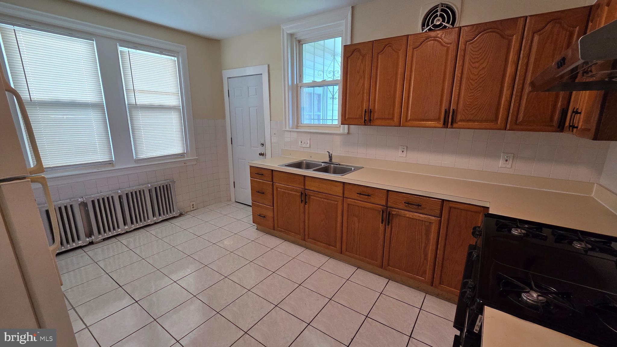 OLNEY - Residential Lease