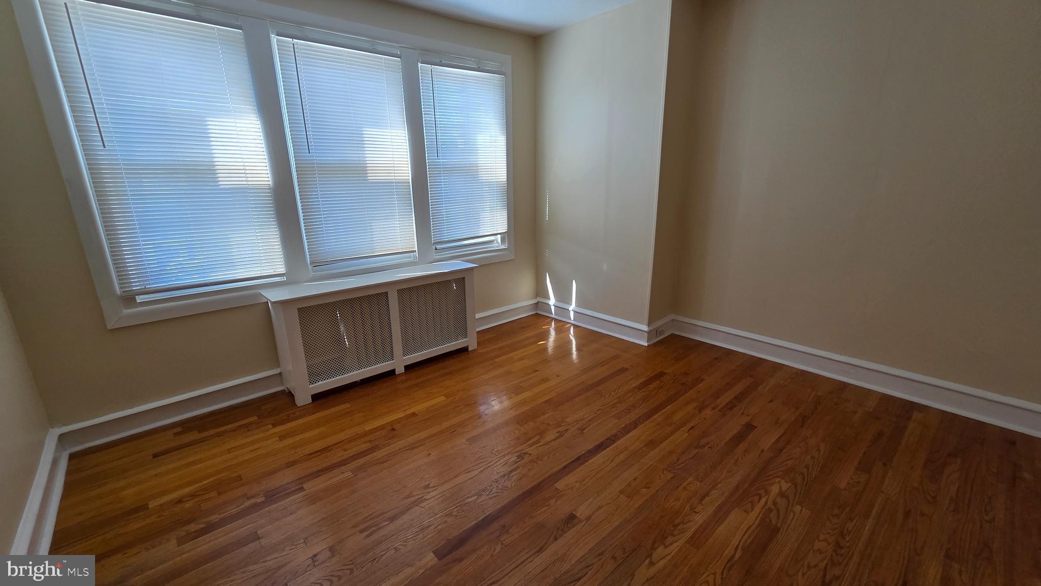 OLNEY - Residential Lease