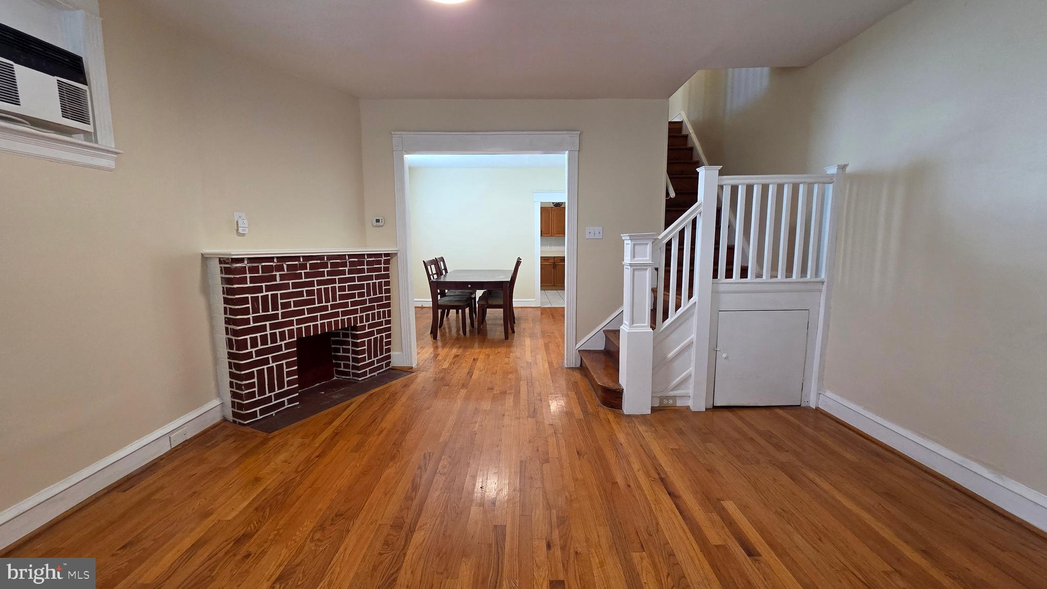 OLNEY - Residential Lease