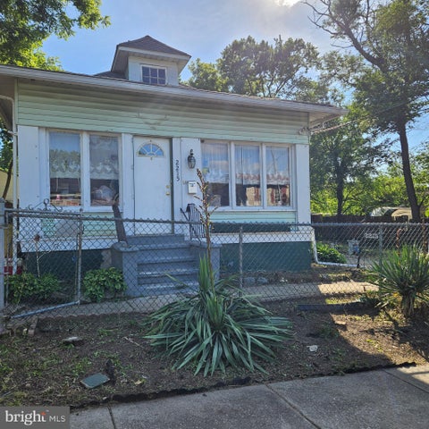 Photo of 2215 37th Street, PENNSAUKEN, NJ 08110 (MLS # NJCD2119168)