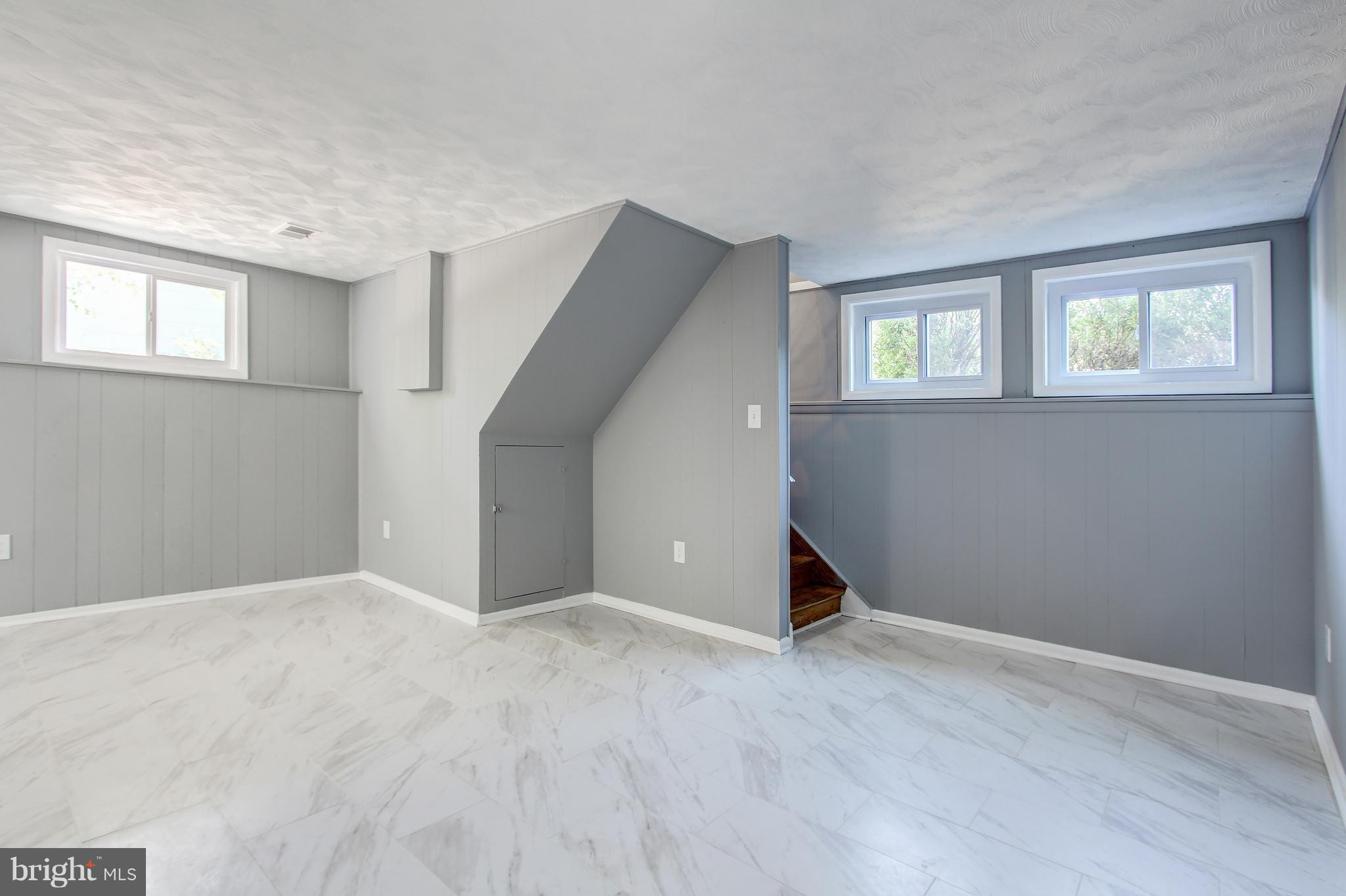 EDWARD ESTATES - Residential