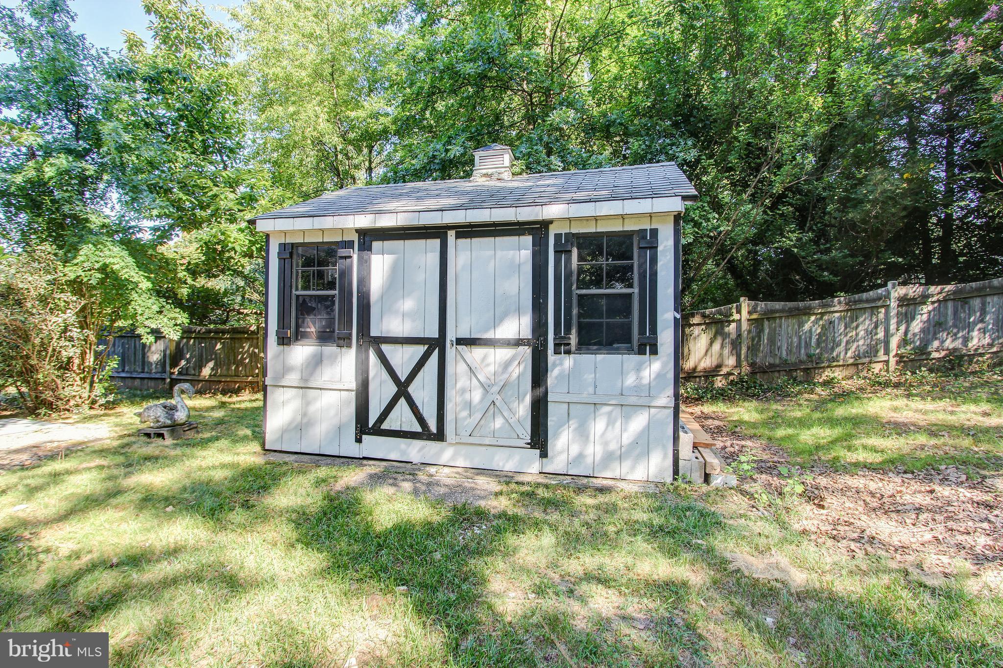 EDWARD ESTATES - Residential