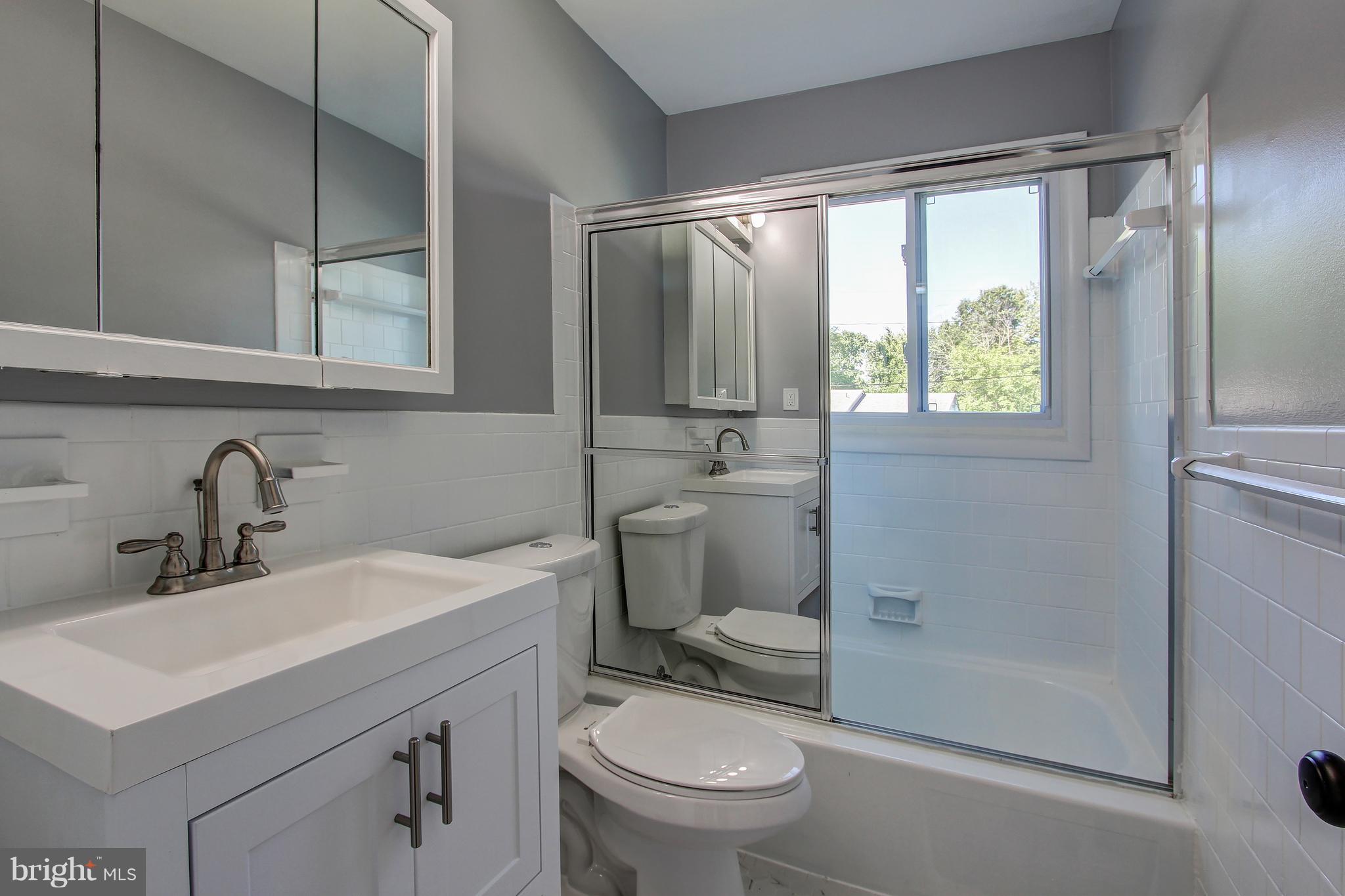 EDWARD ESTATES - Residential