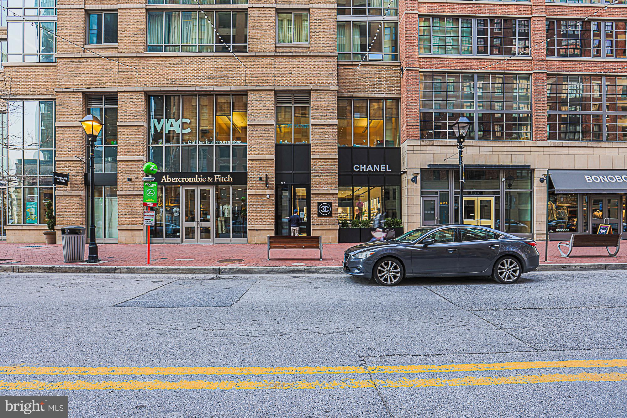 HARBOR EAST - Residential