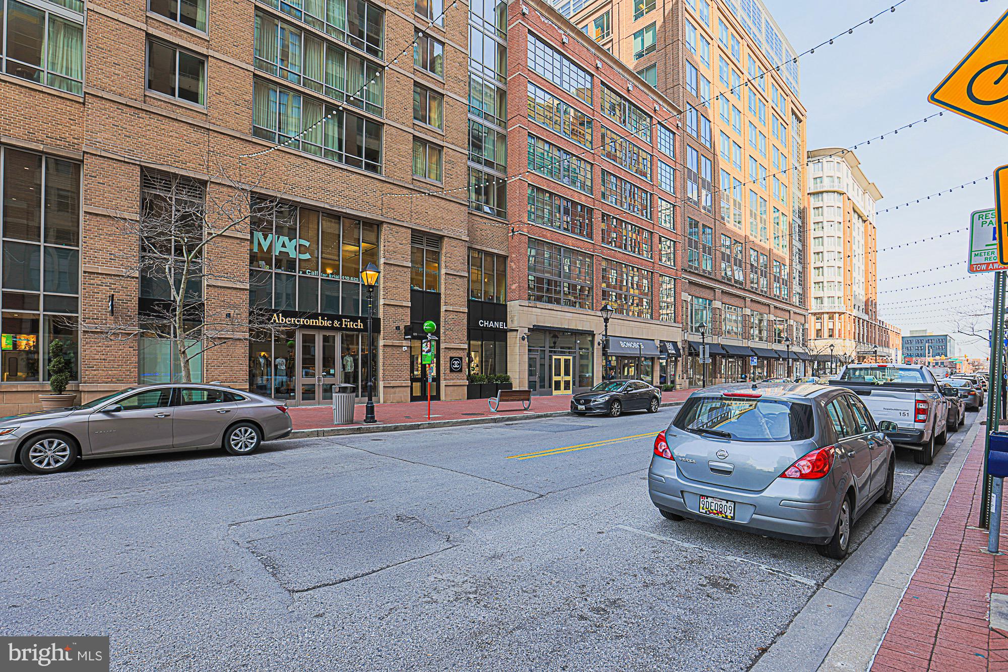 HARBOR EAST - Residential