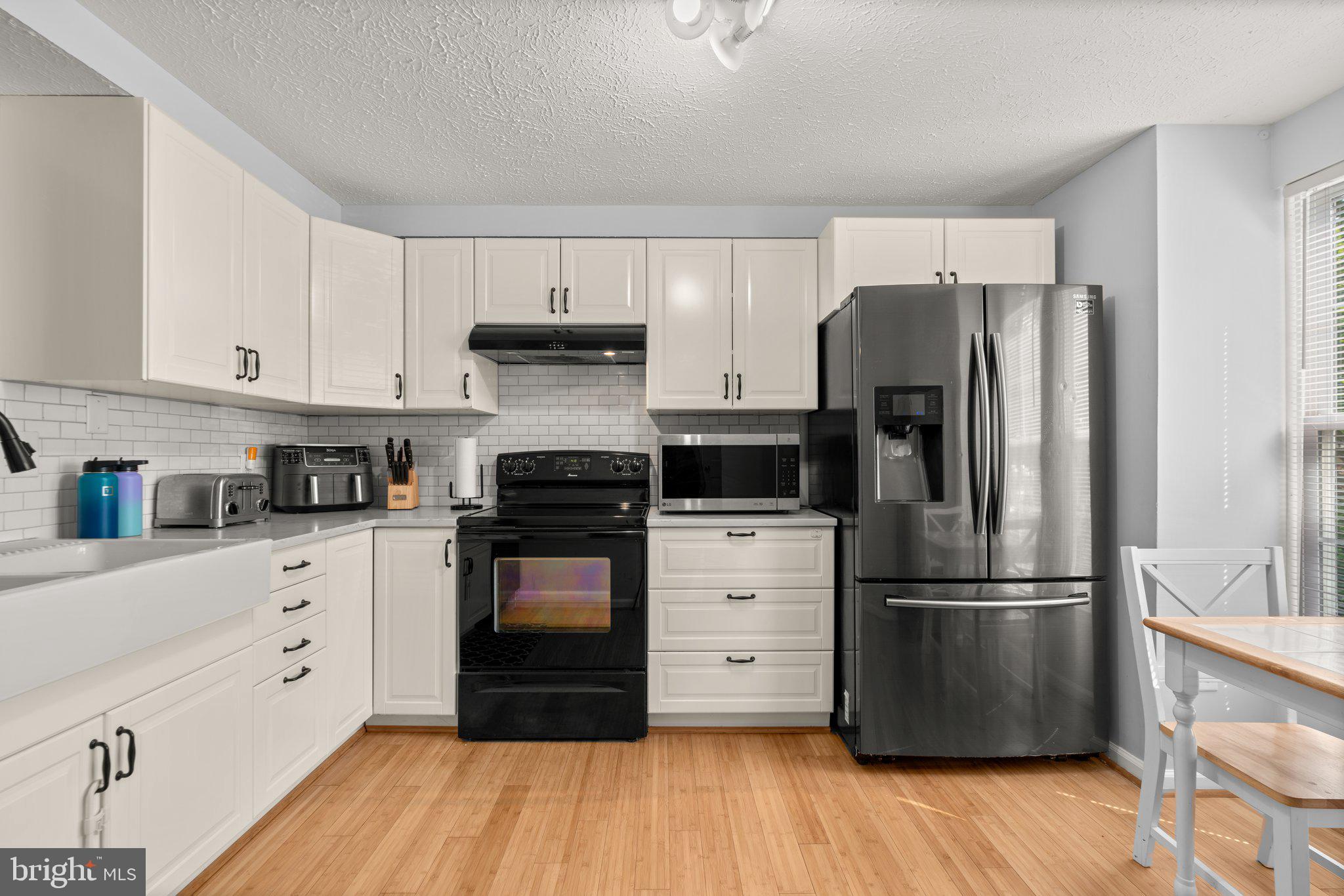 BEECH CREEK - Residential