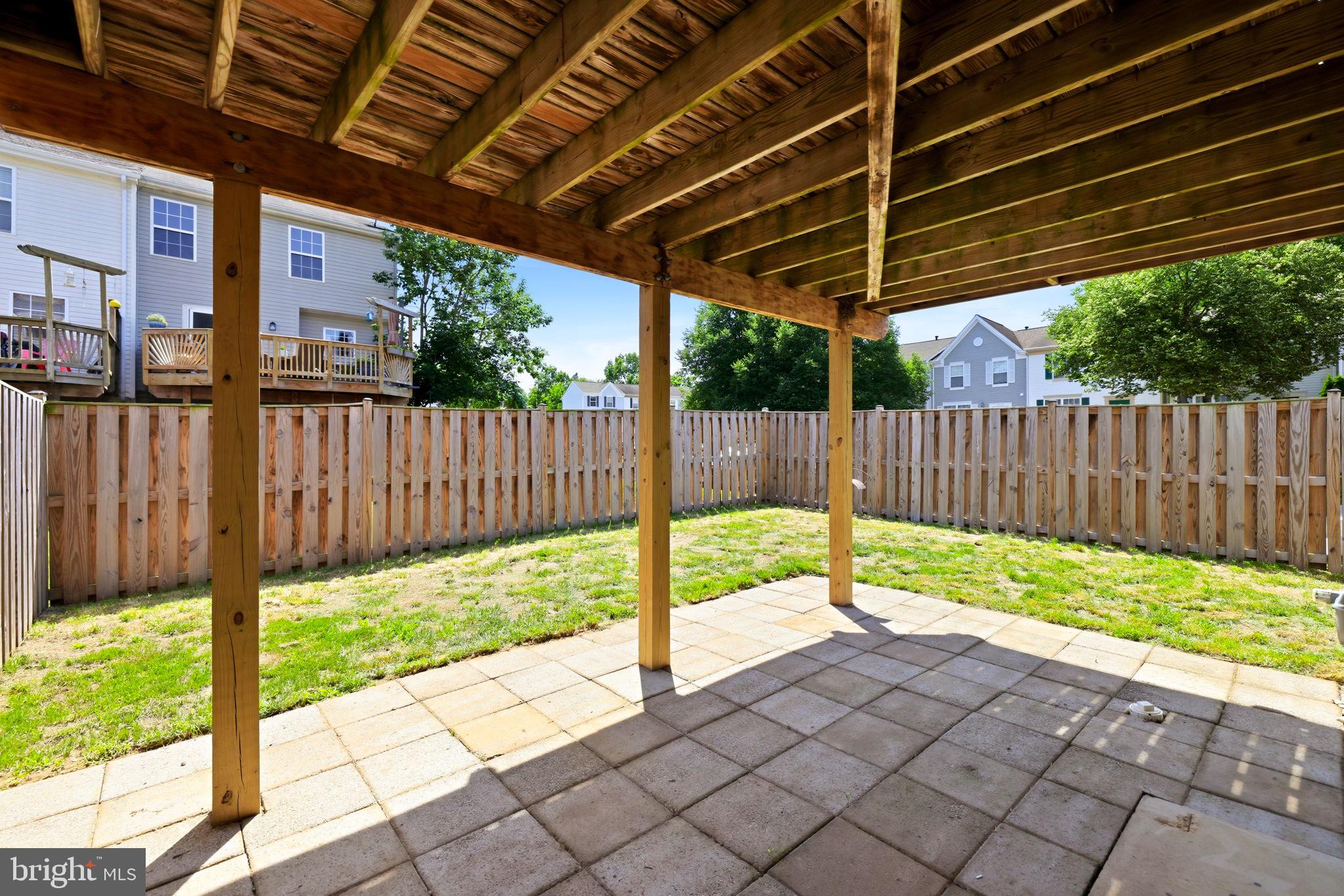 7011 VILLAGE STREAM PLACE
