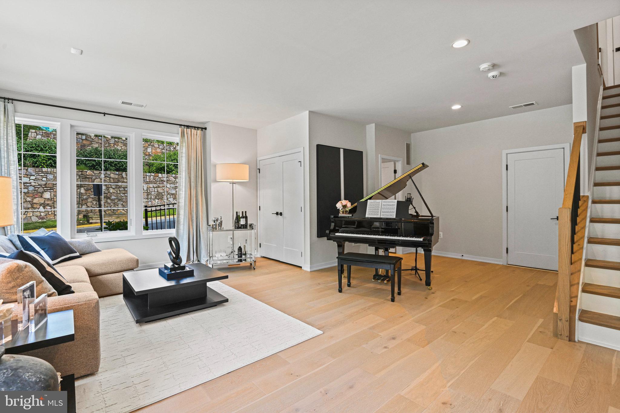 11748 SUNRISE VALLEY DRIVE