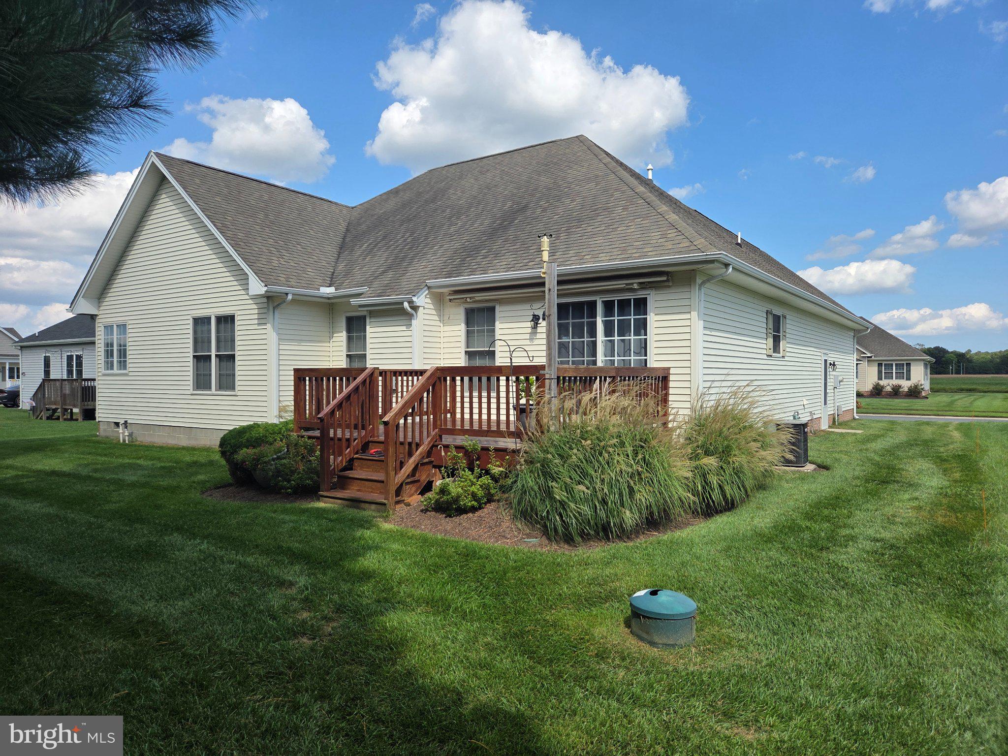 2102 WAVERLY DRIVE DRIVE