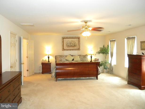 HERITAGE VILLAGE - Residential Lease