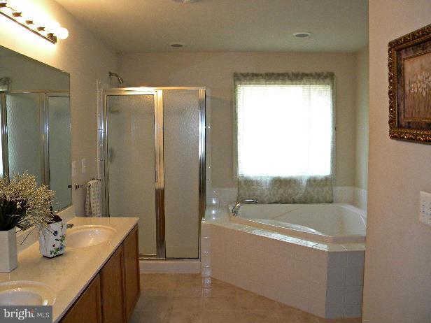 HERITAGE VILLAGE - Residential Lease