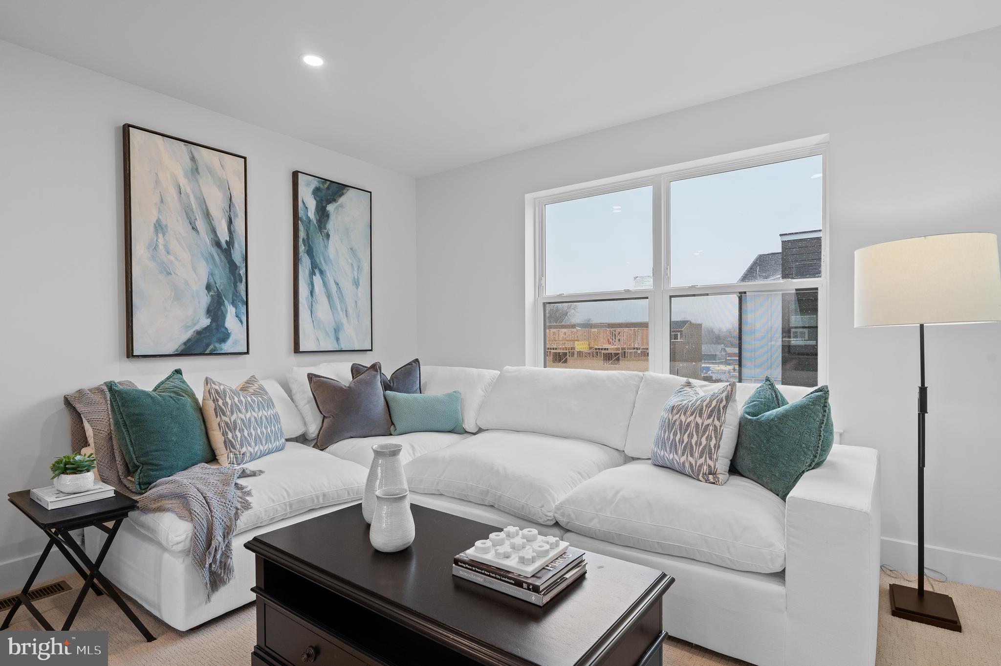 RIVER PLACE - Residential