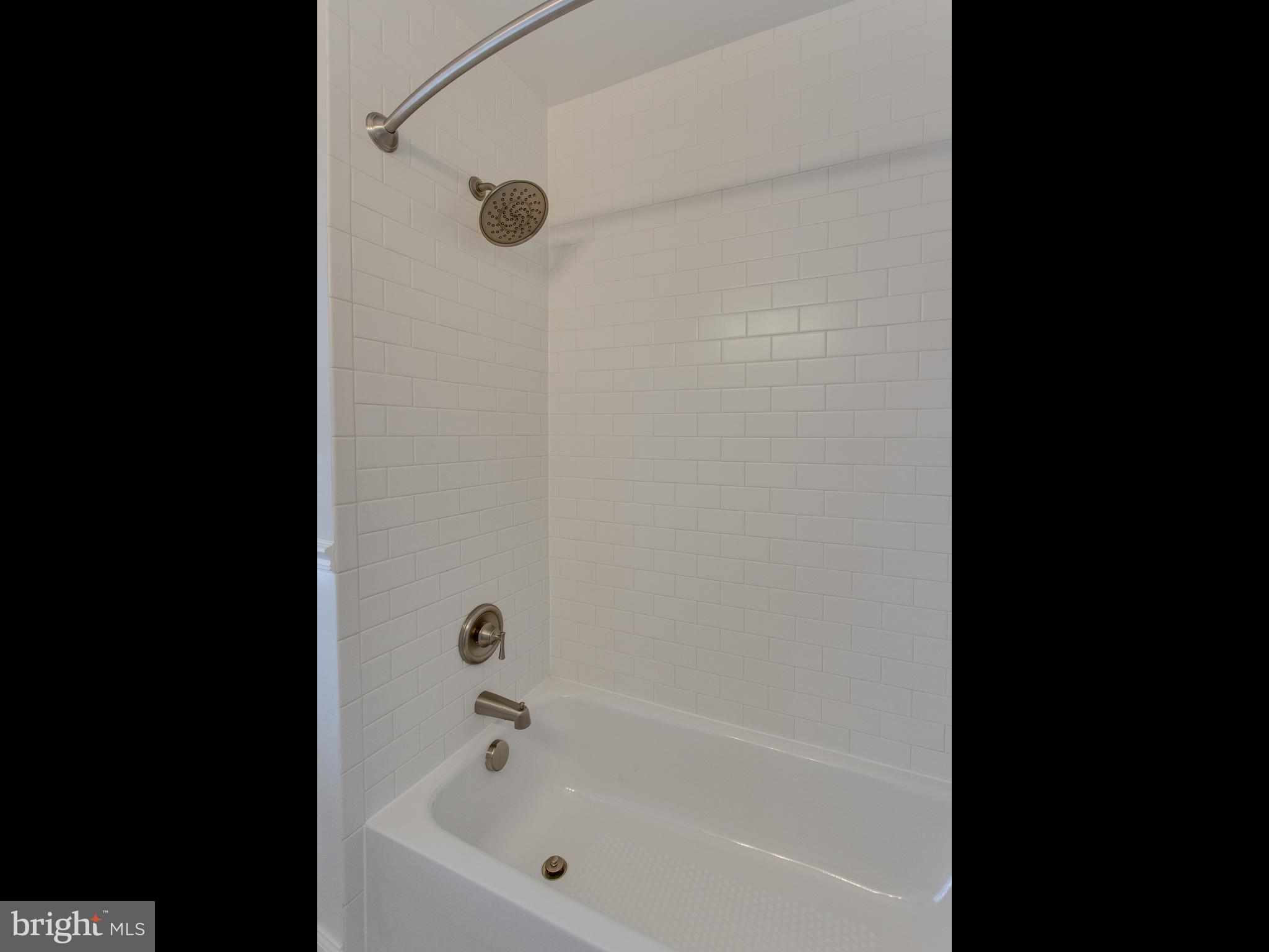 YATES GARDENS - Residential