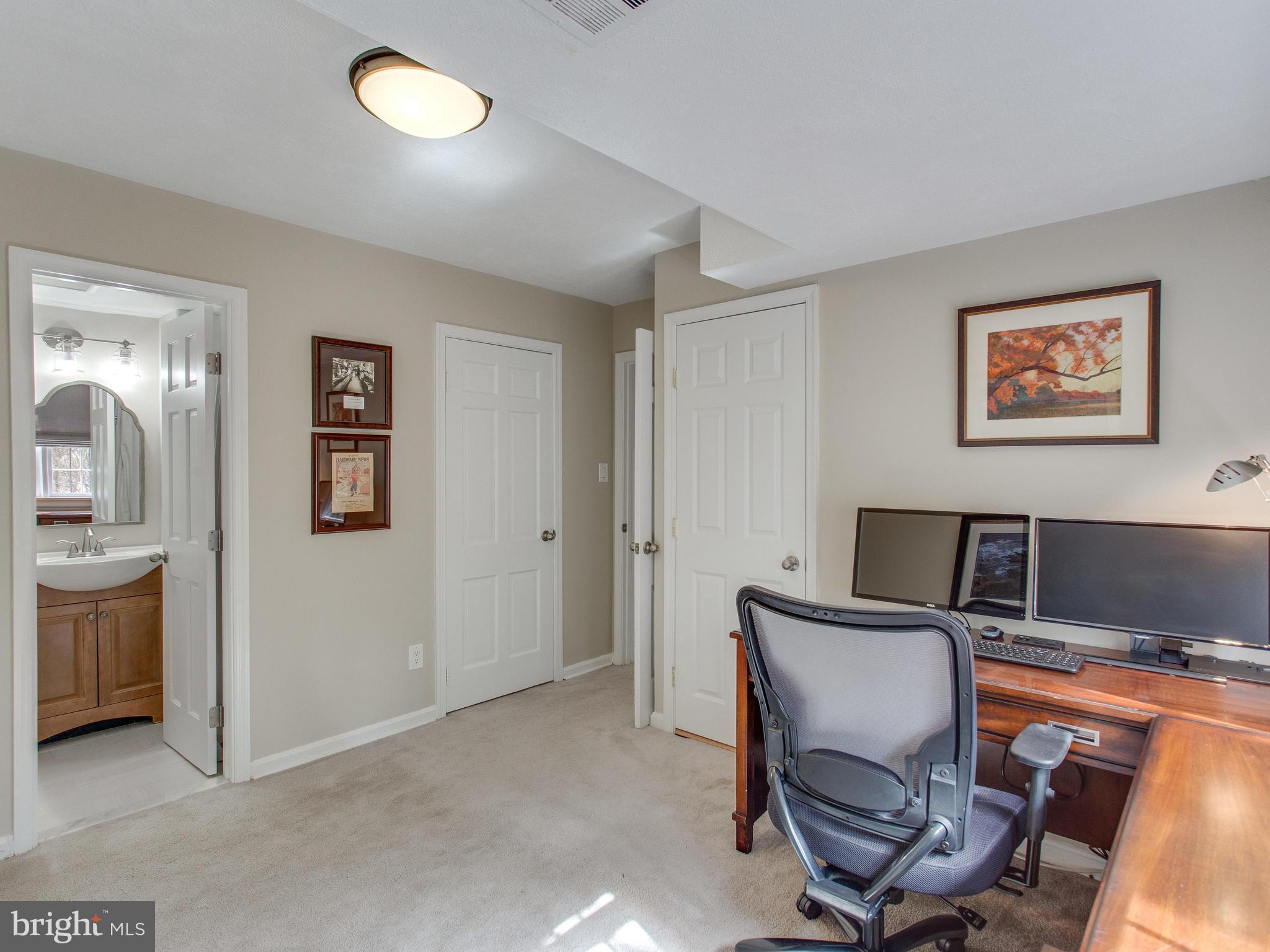 YATES GARDENS - Residential