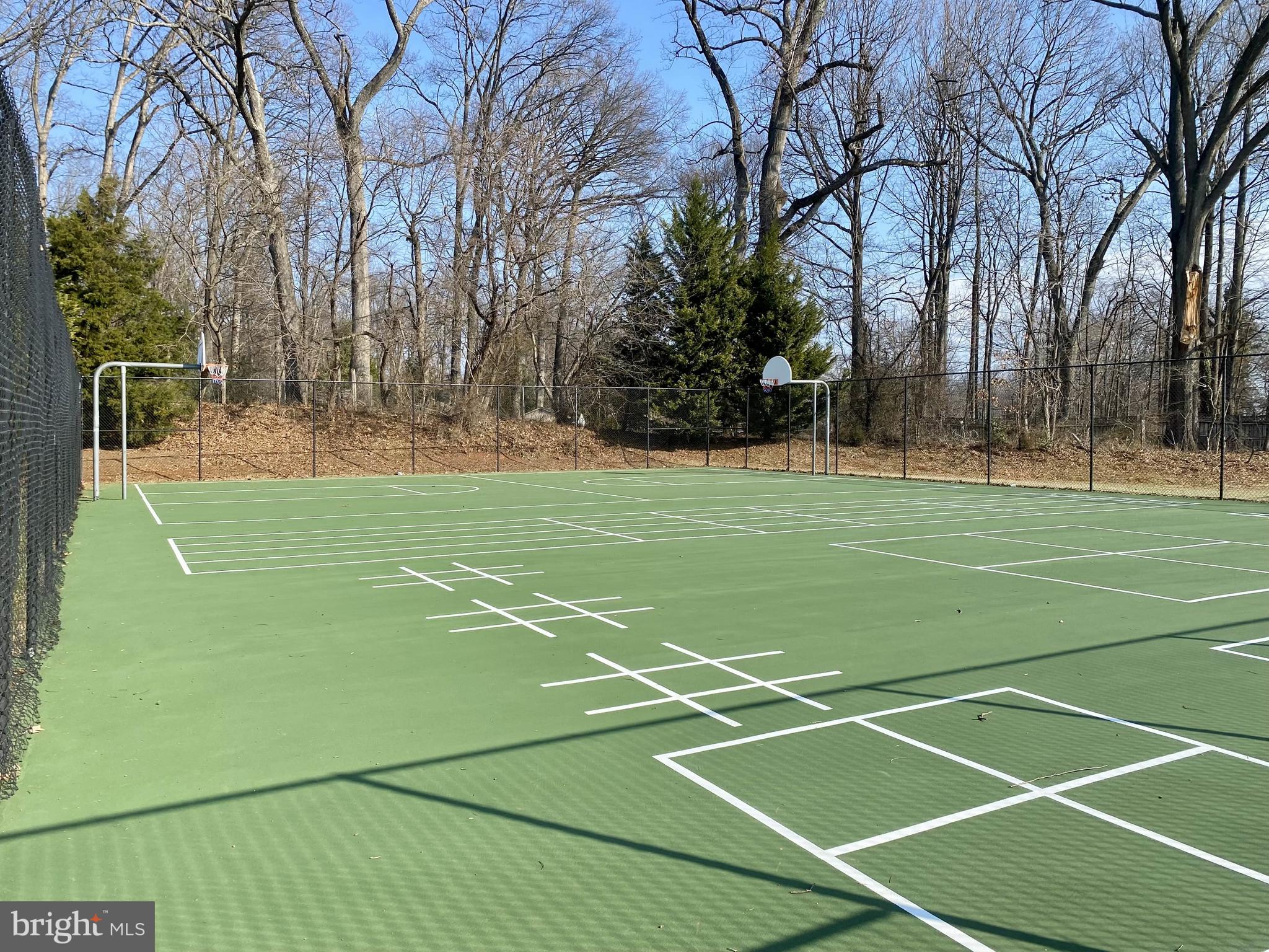 BROOKSIDE - Residential