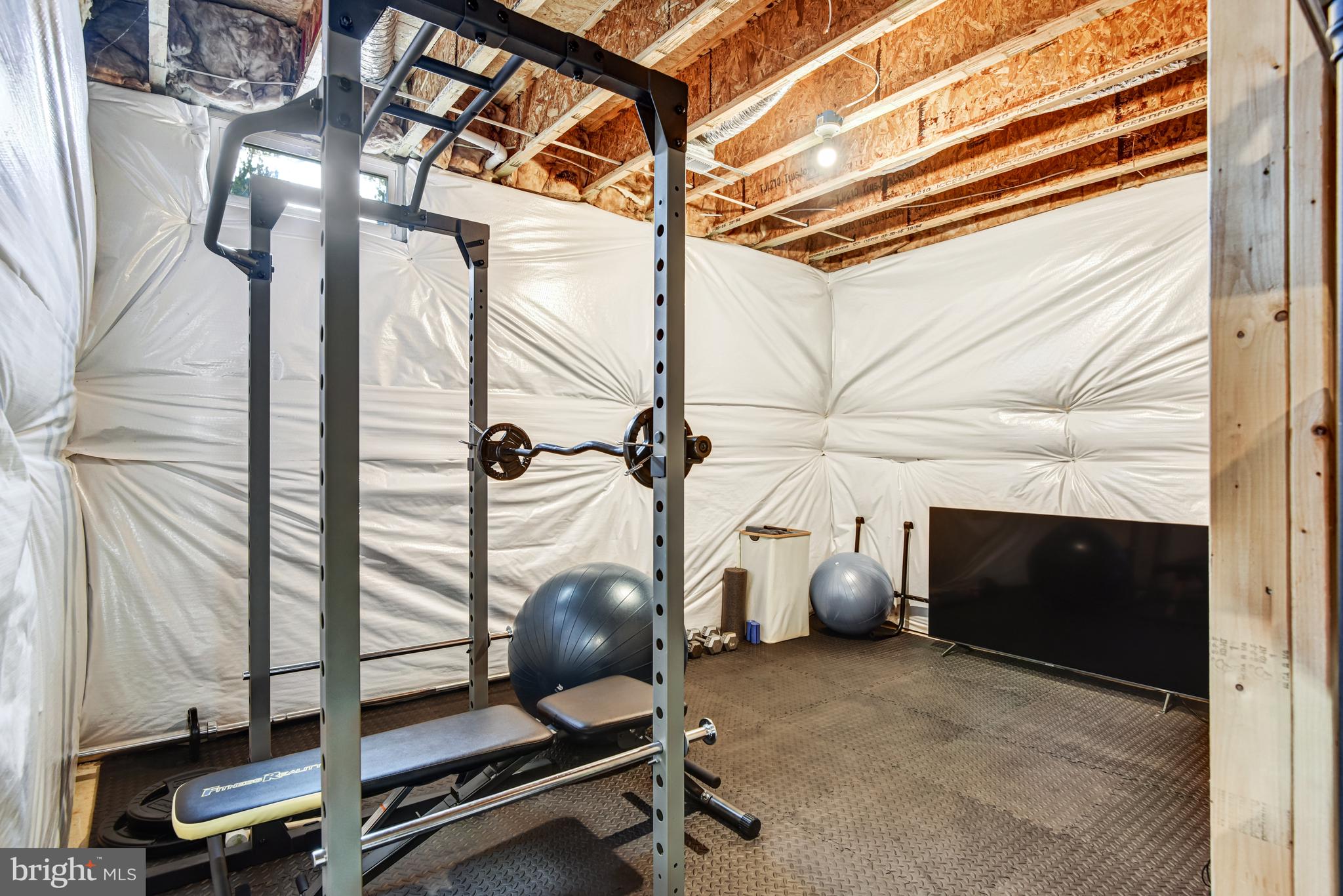 BROOKSIDE - Residential