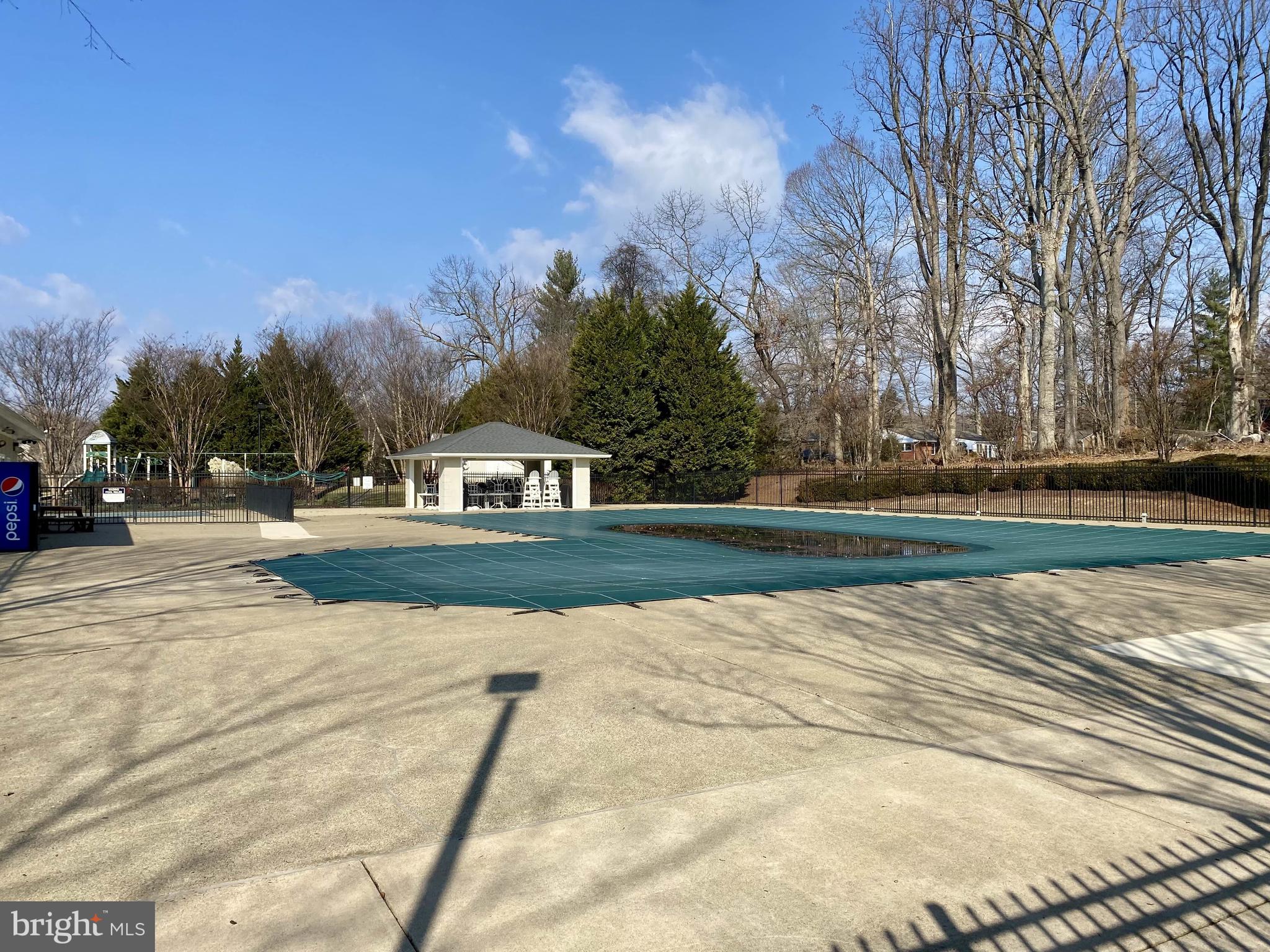 BROOKSIDE - Residential