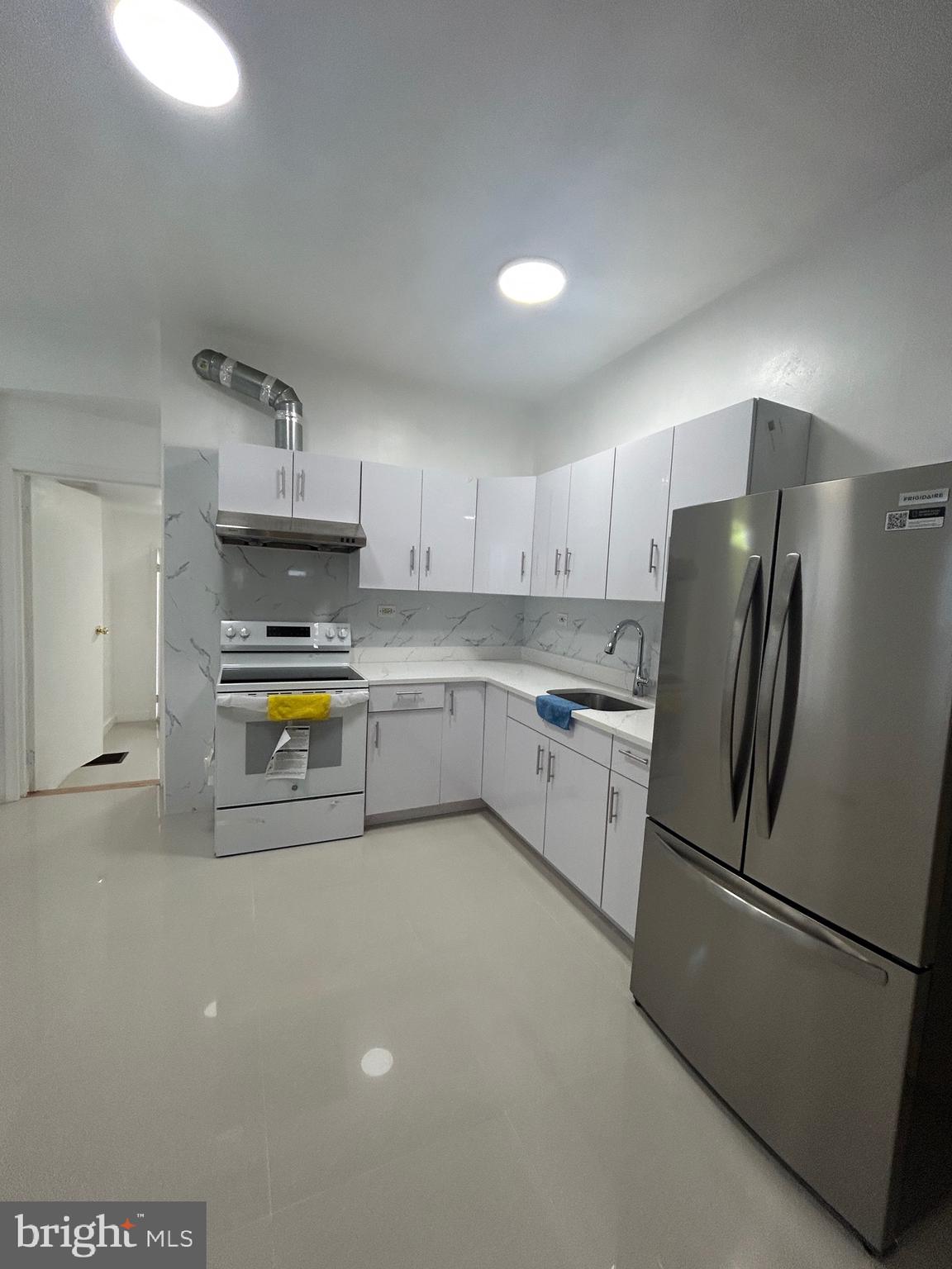 PHILADELPHIA - Residential