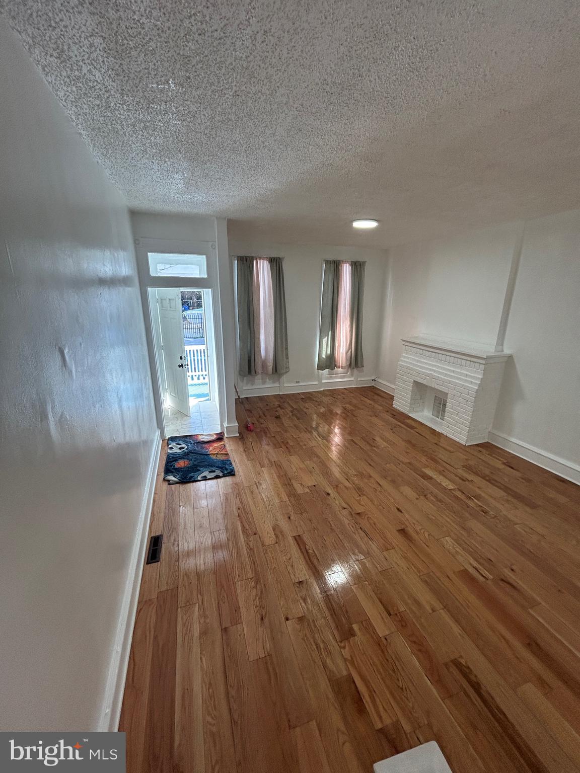 PHILADELPHIA - Residential