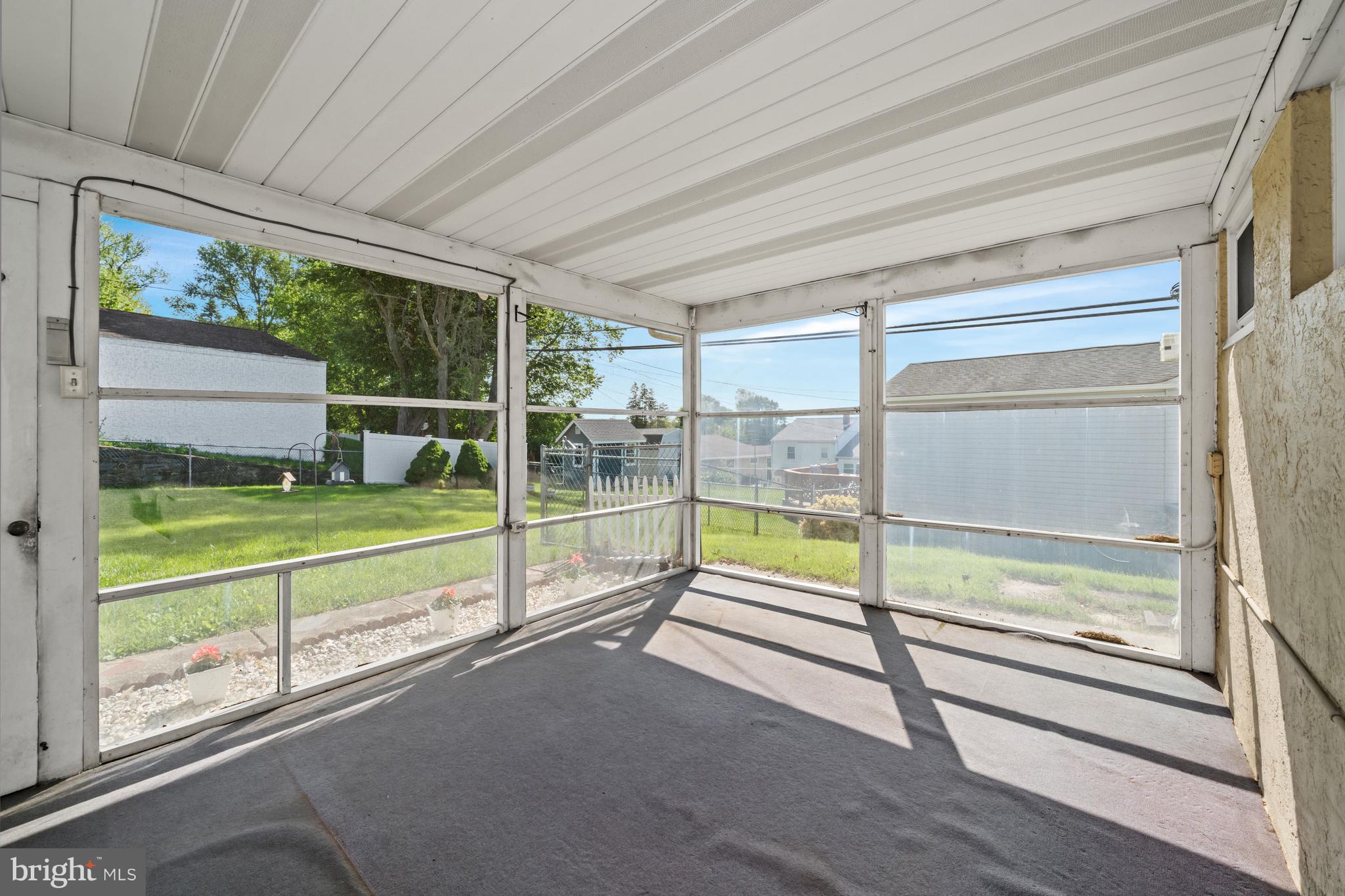 LAWRENCE PARK - Residential