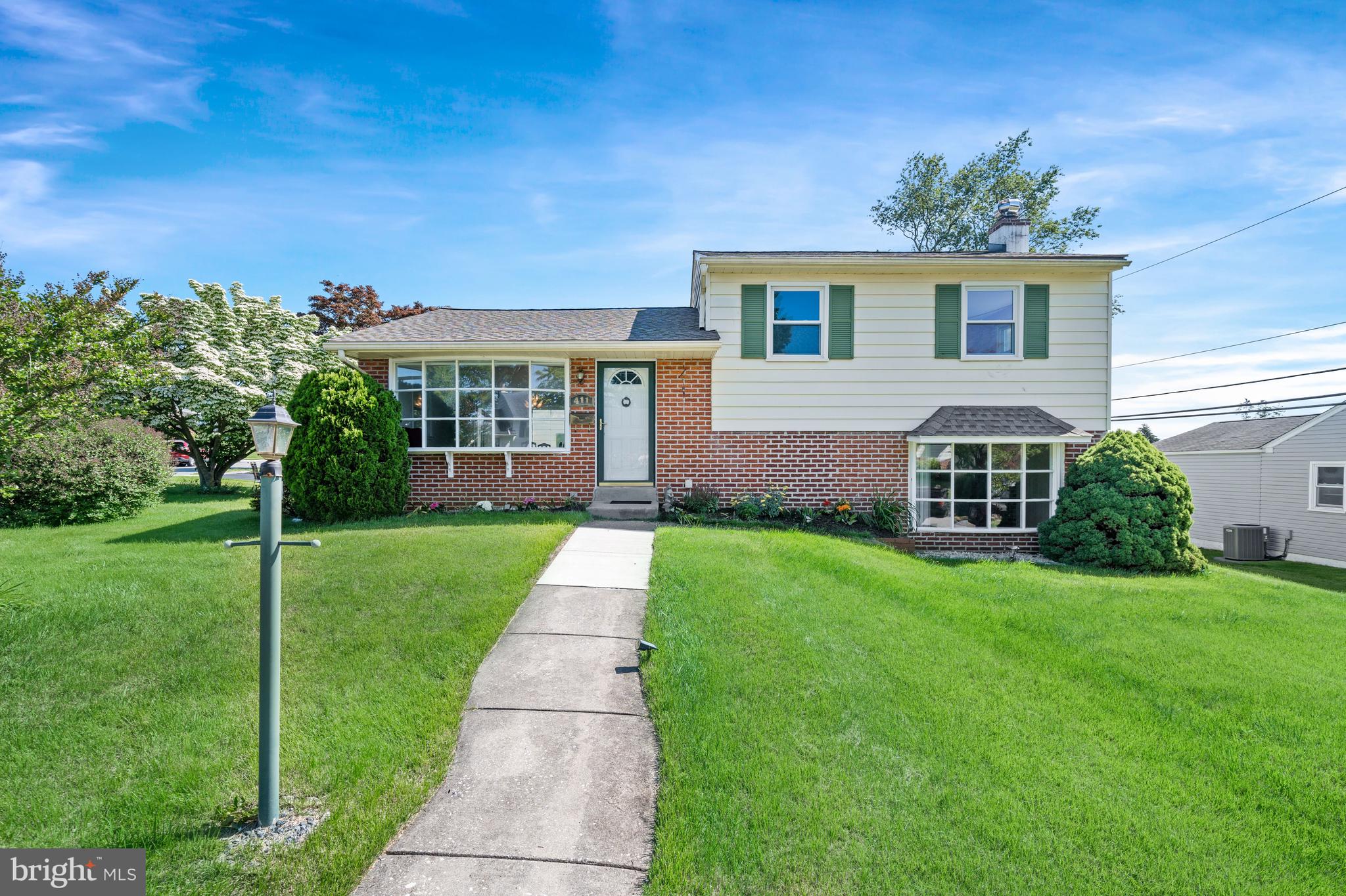 LAWRENCE PARK - Residential