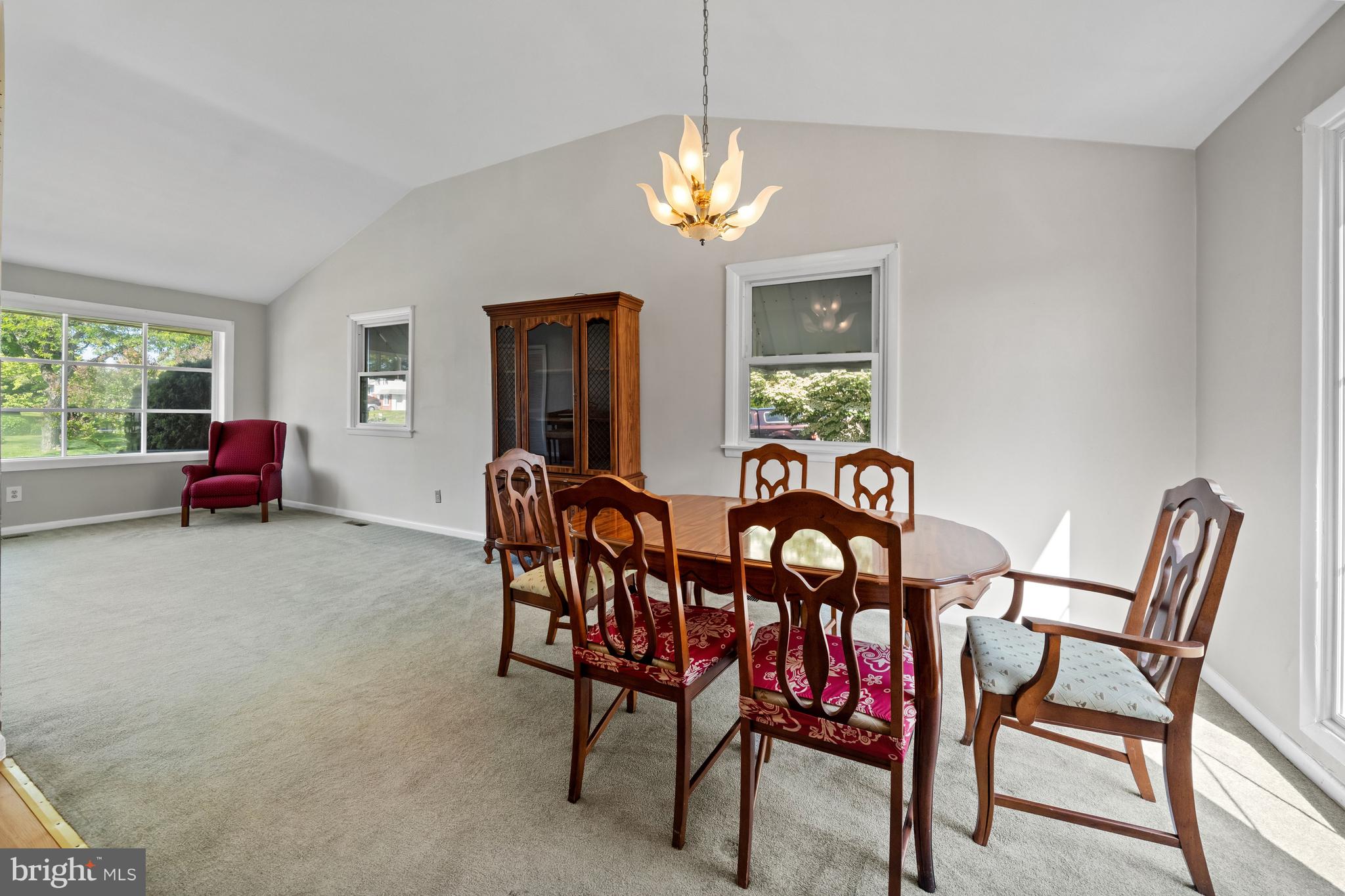 LAWRENCE PARK - Residential