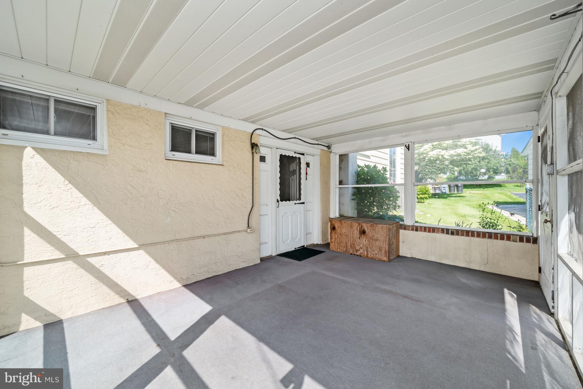 LAWRENCE PARK - Residential