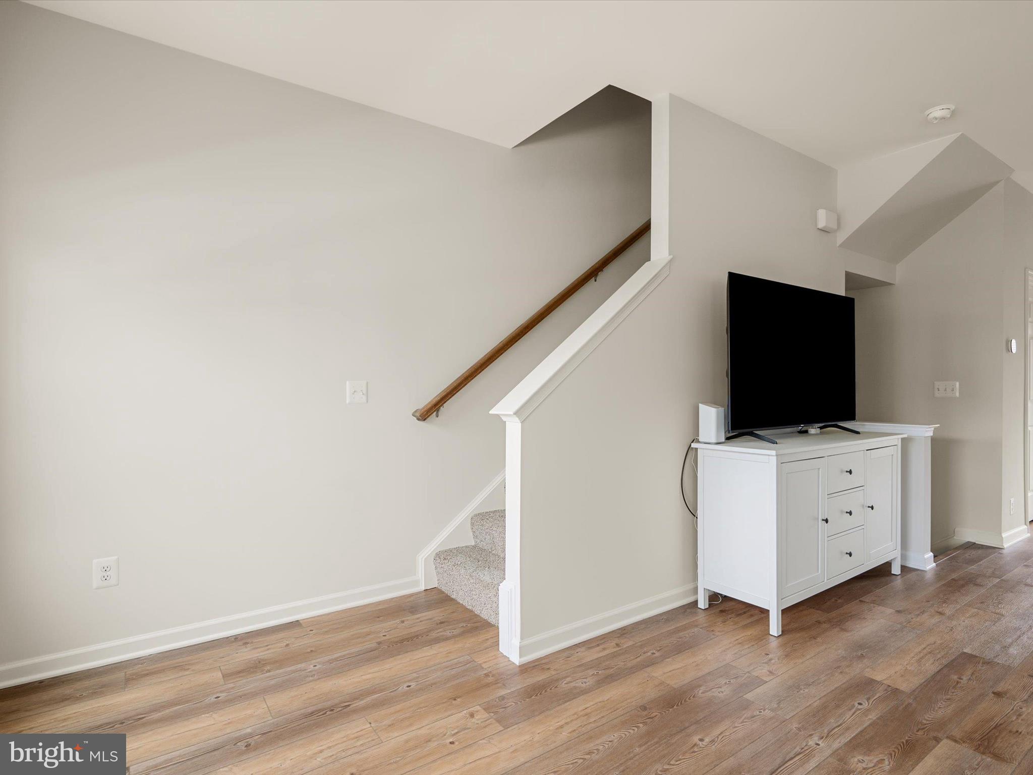 SNOWDEN BRIDGE - Residential Lease