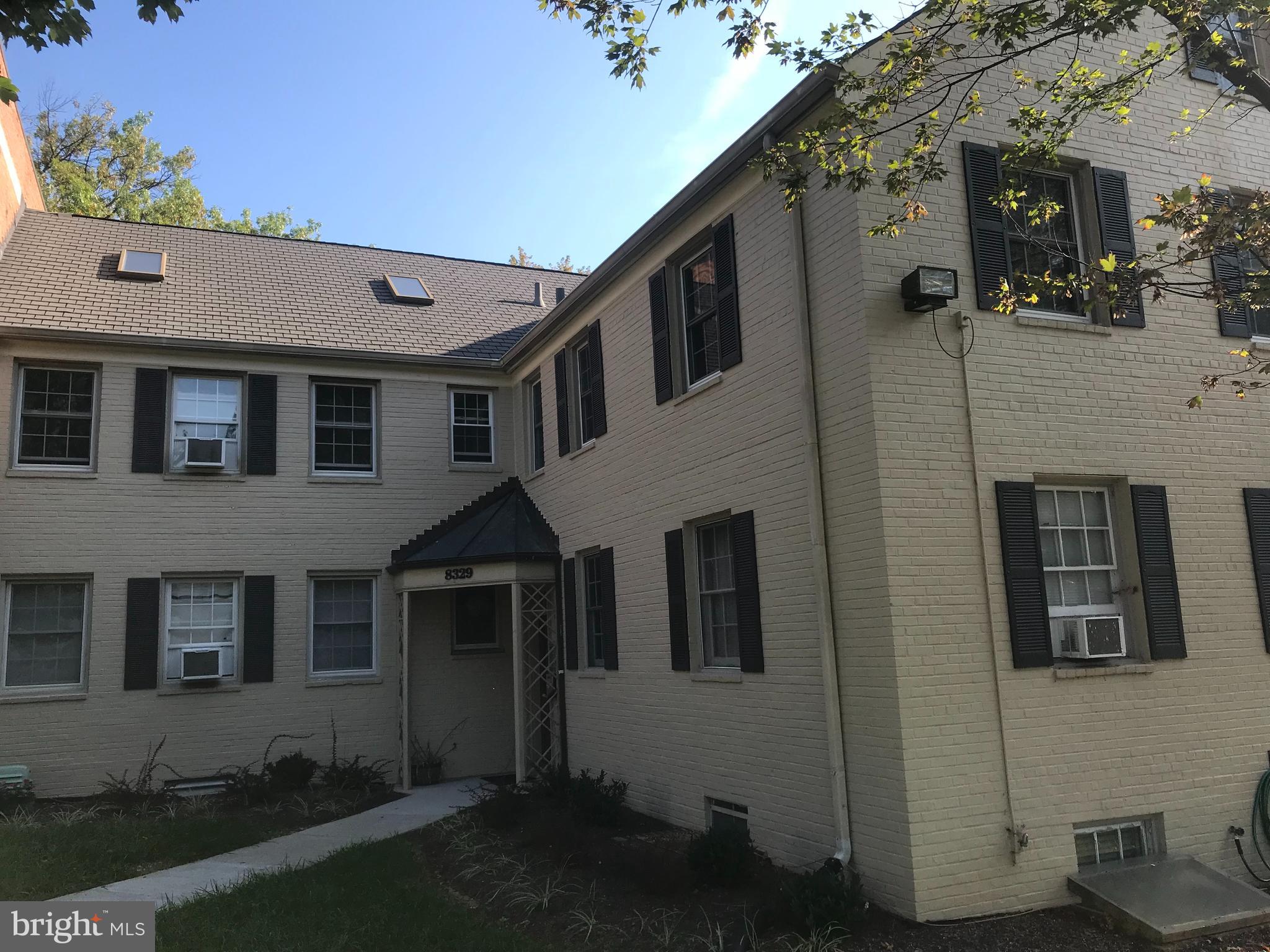 ROCK CREEK VILLAGE CONDOMINIUMS - Residential Lease