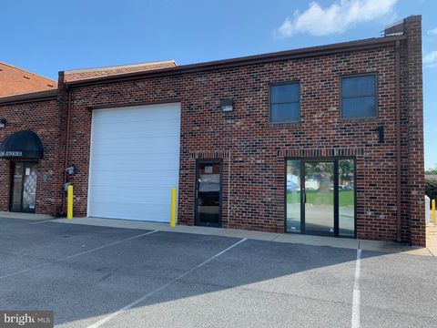 Photo of 4413 Southern Business Park Drive #33, WHITE PLAINS, MD 20695 (MLS # MDCH2056408)