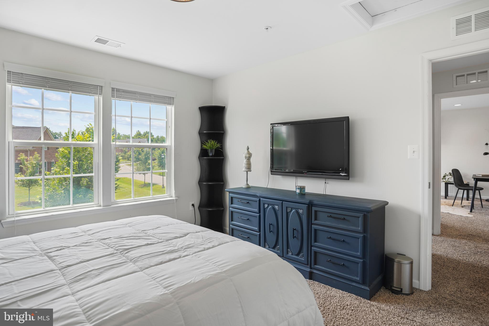 OAK CREEK CLUB - Residential