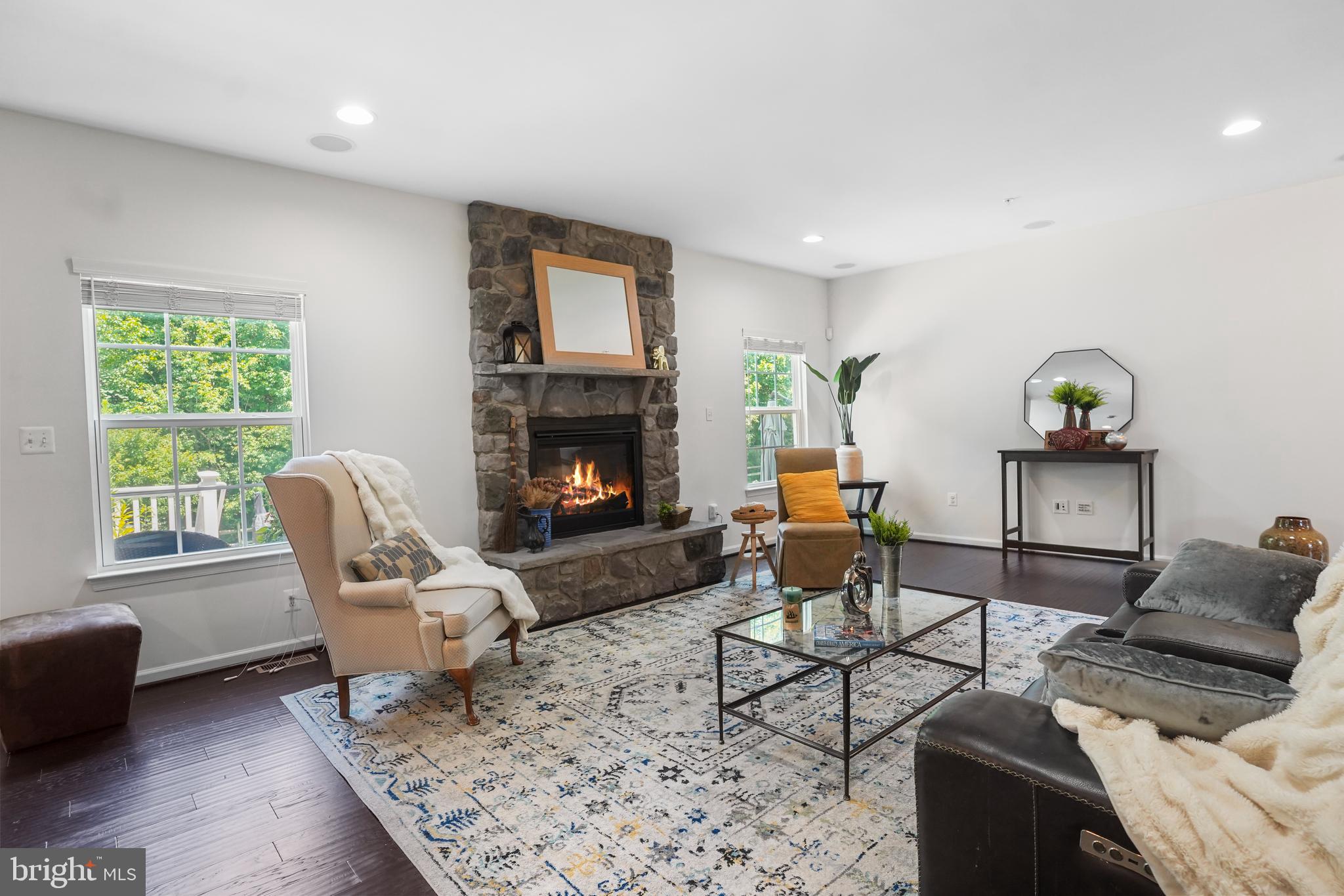 OAK CREEK CLUB - Residential