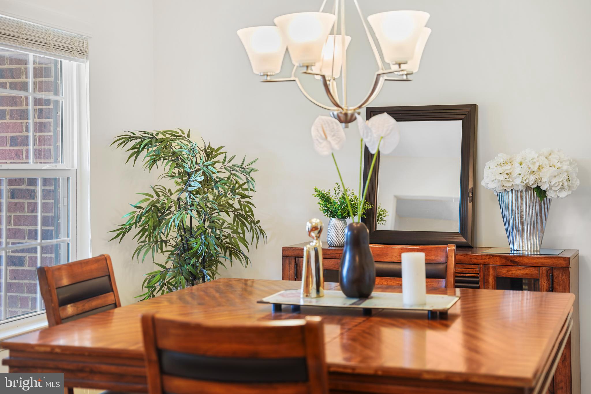 OAK CREEK CLUB - Residential