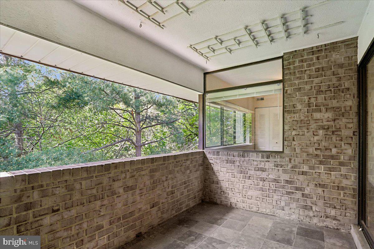 HYDE PARK - Residential