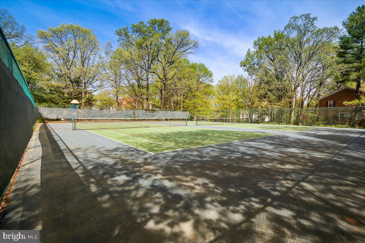 HYDE PARK - Residential