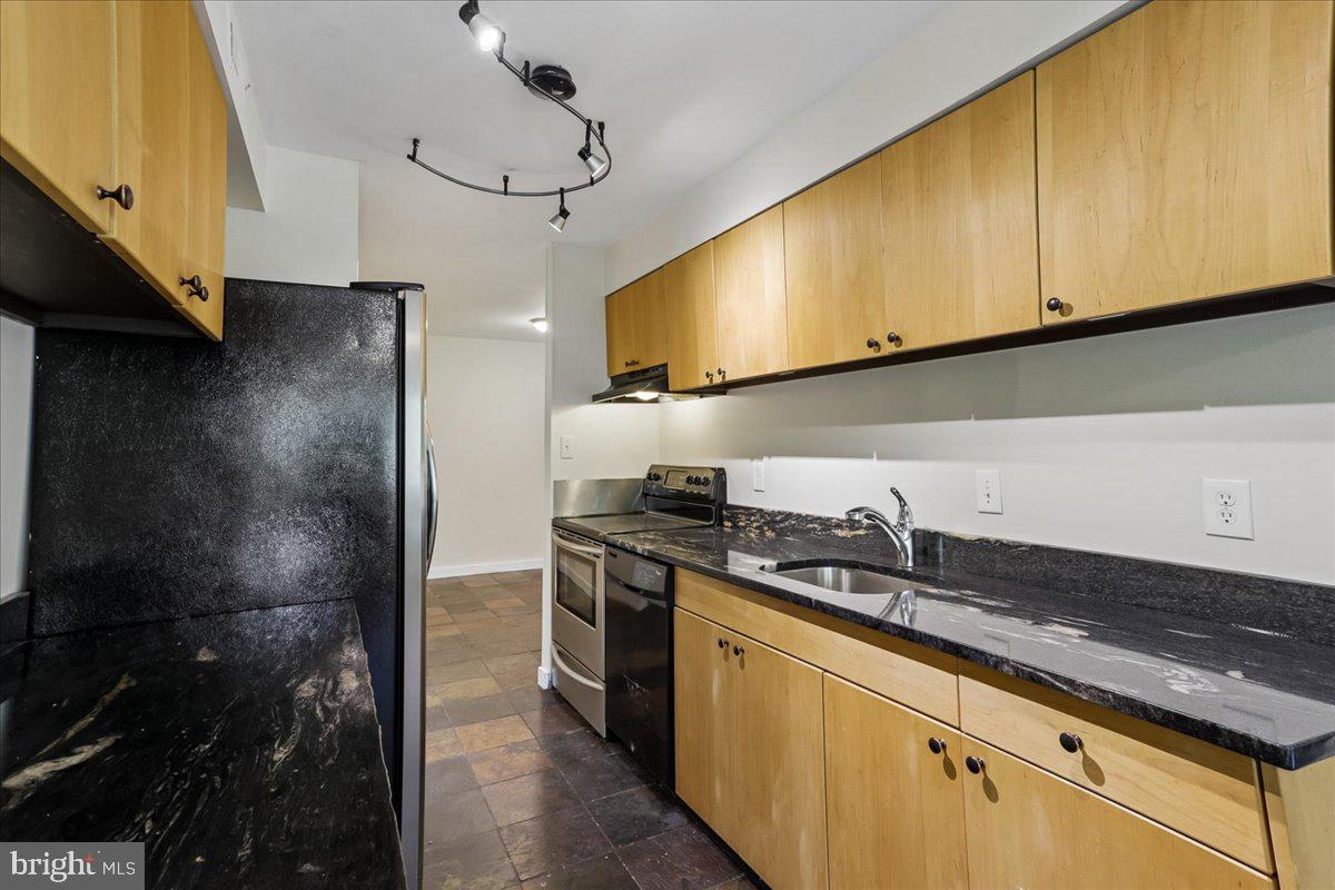 HYDE PARK - Residential