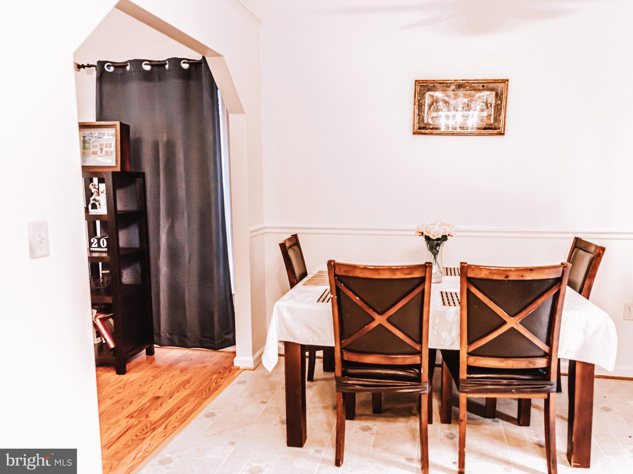 LAKE LAND - Residential