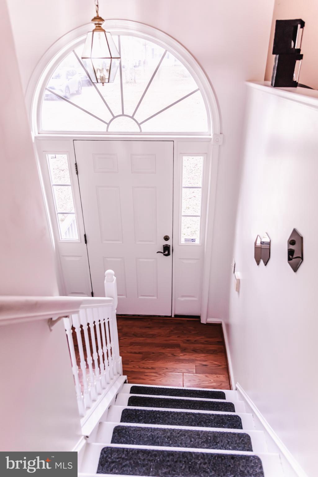 LAKE LAND - Residential