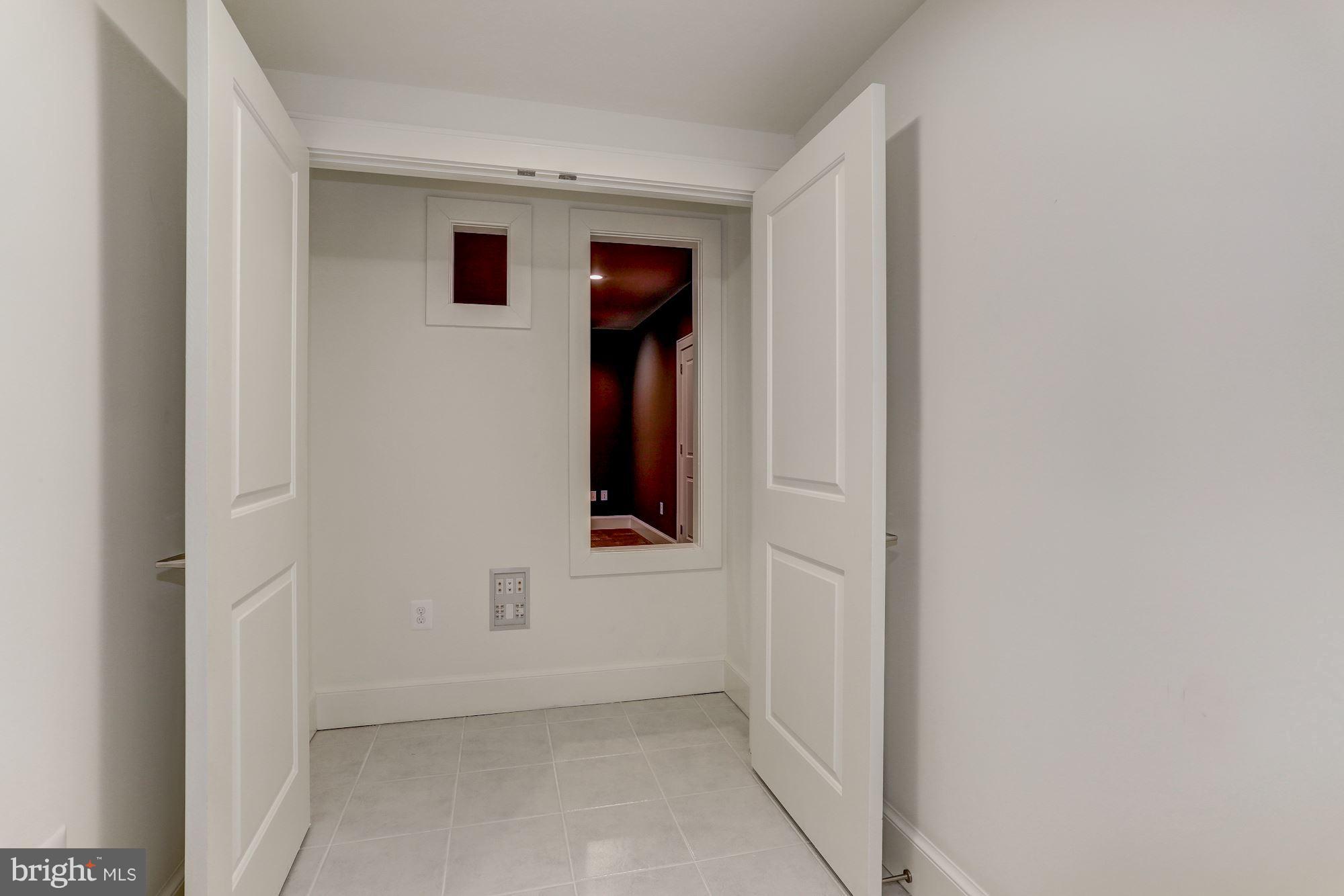 CHESTERBROOK - Residential