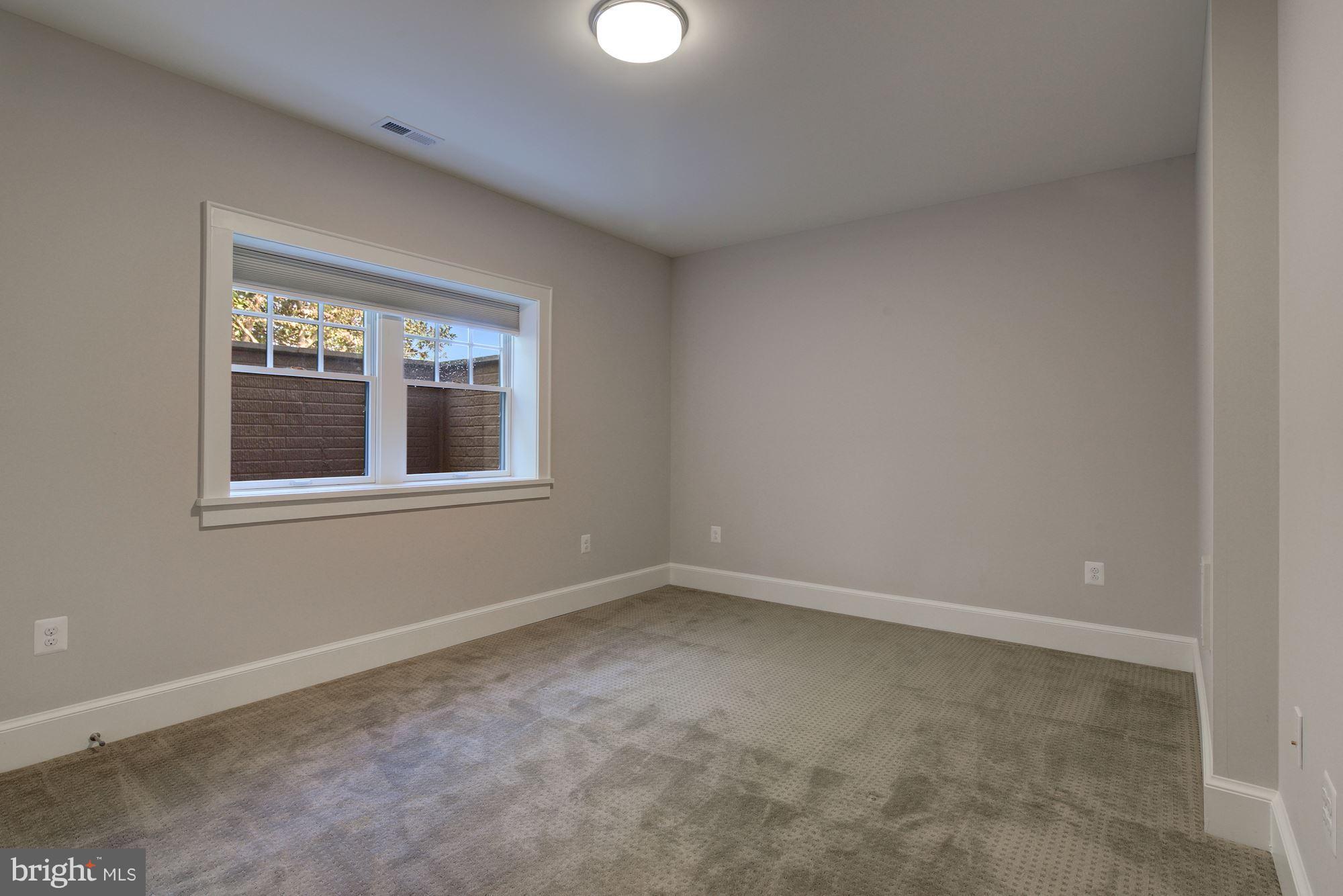 CHESTERBROOK - Residential