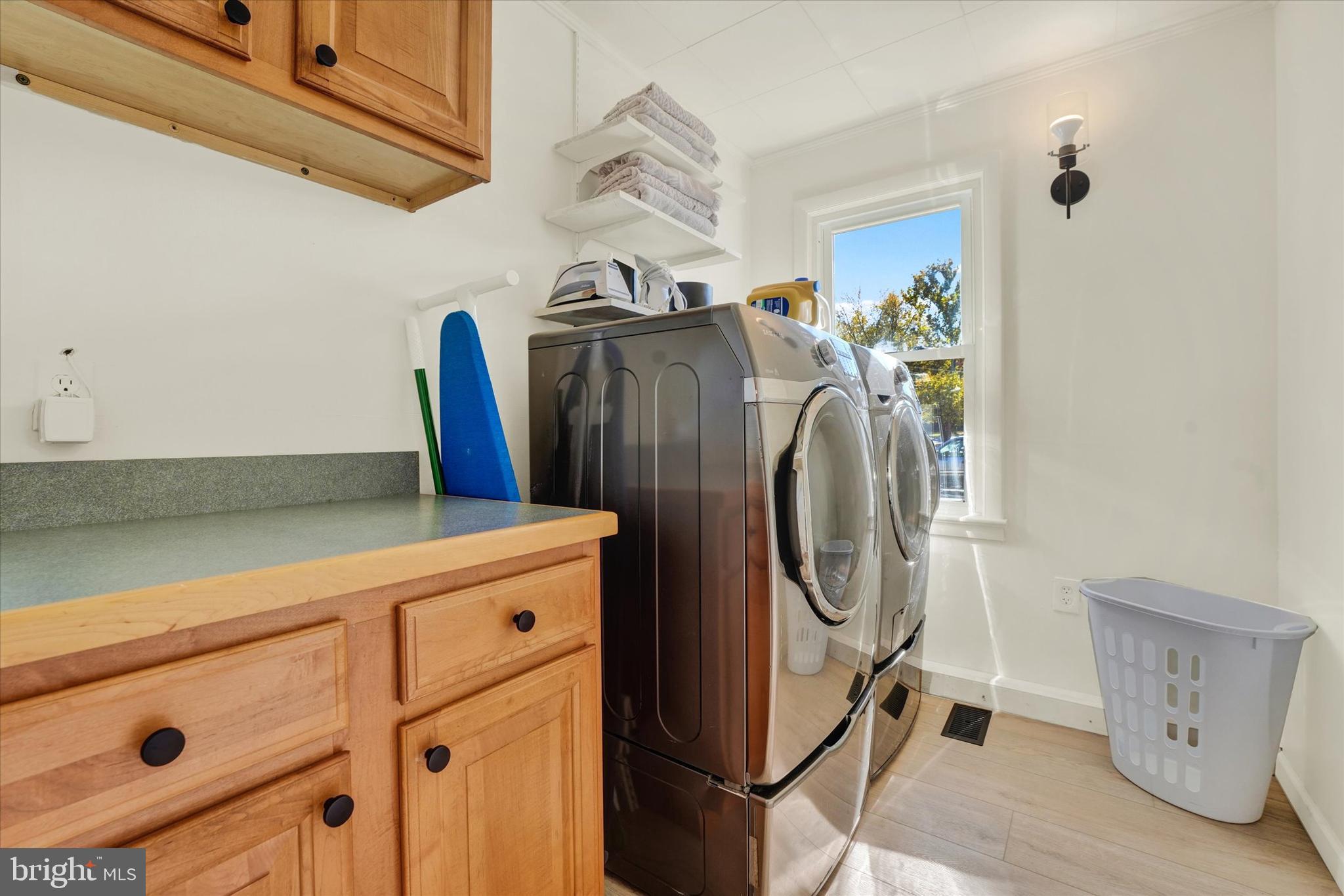 HACKS POINT - Residential