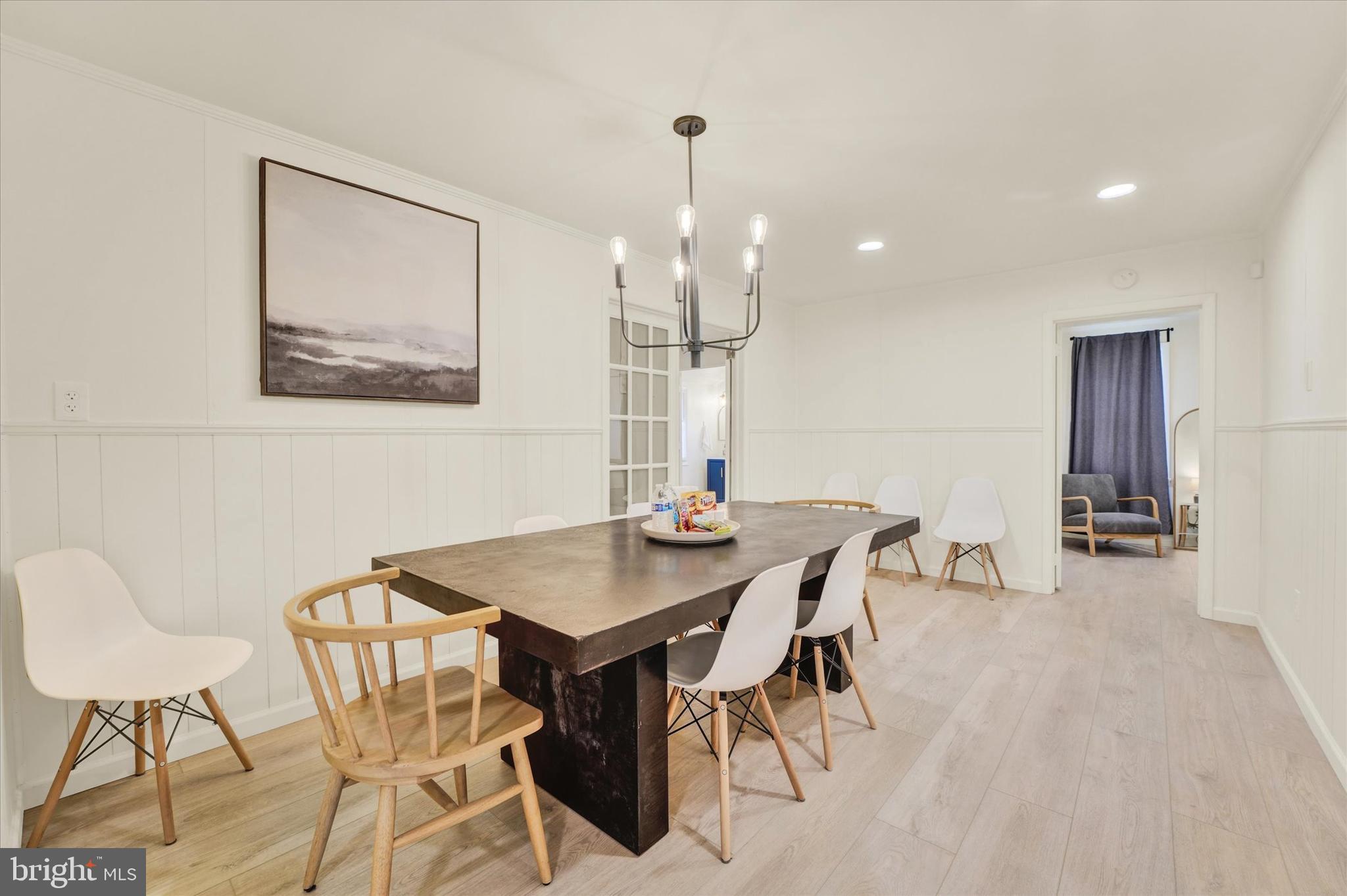 HACKS POINT - Residential